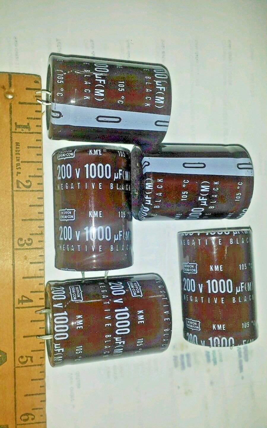 5 pc lot  CAPACITORS 200 VOLT 1000 uF (M) SNAP IN -5 pc