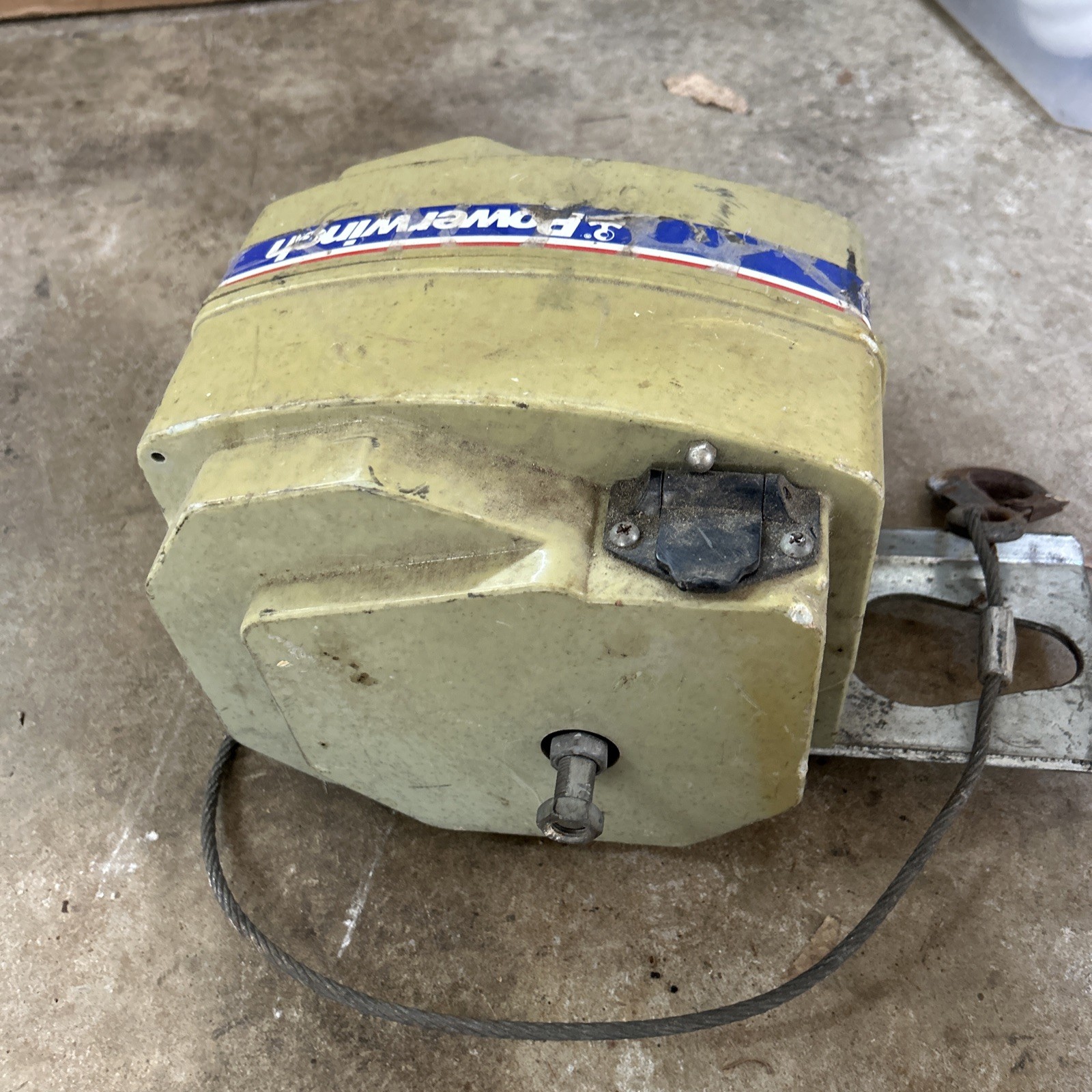 POWERWINCH VR192 Electric Boat Winch 3500 LB Single Line Pull (UNTESTED)