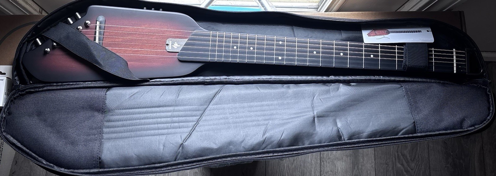 Donner HUSH-I Headless Acoustic-Electric Travel Guitar Silent Travel Guitar