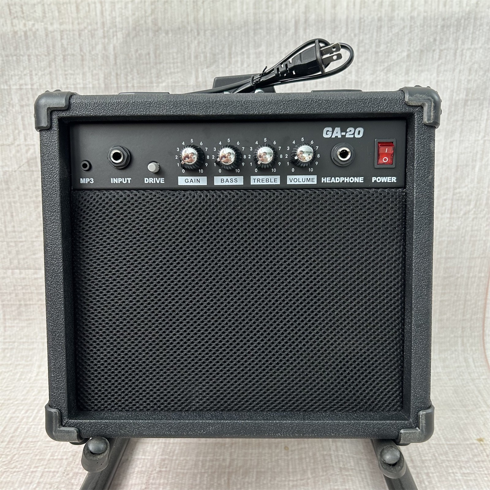 Electric Guitar Speaker 110v15 Watts Suitable for Guitar Bass USA Shipment