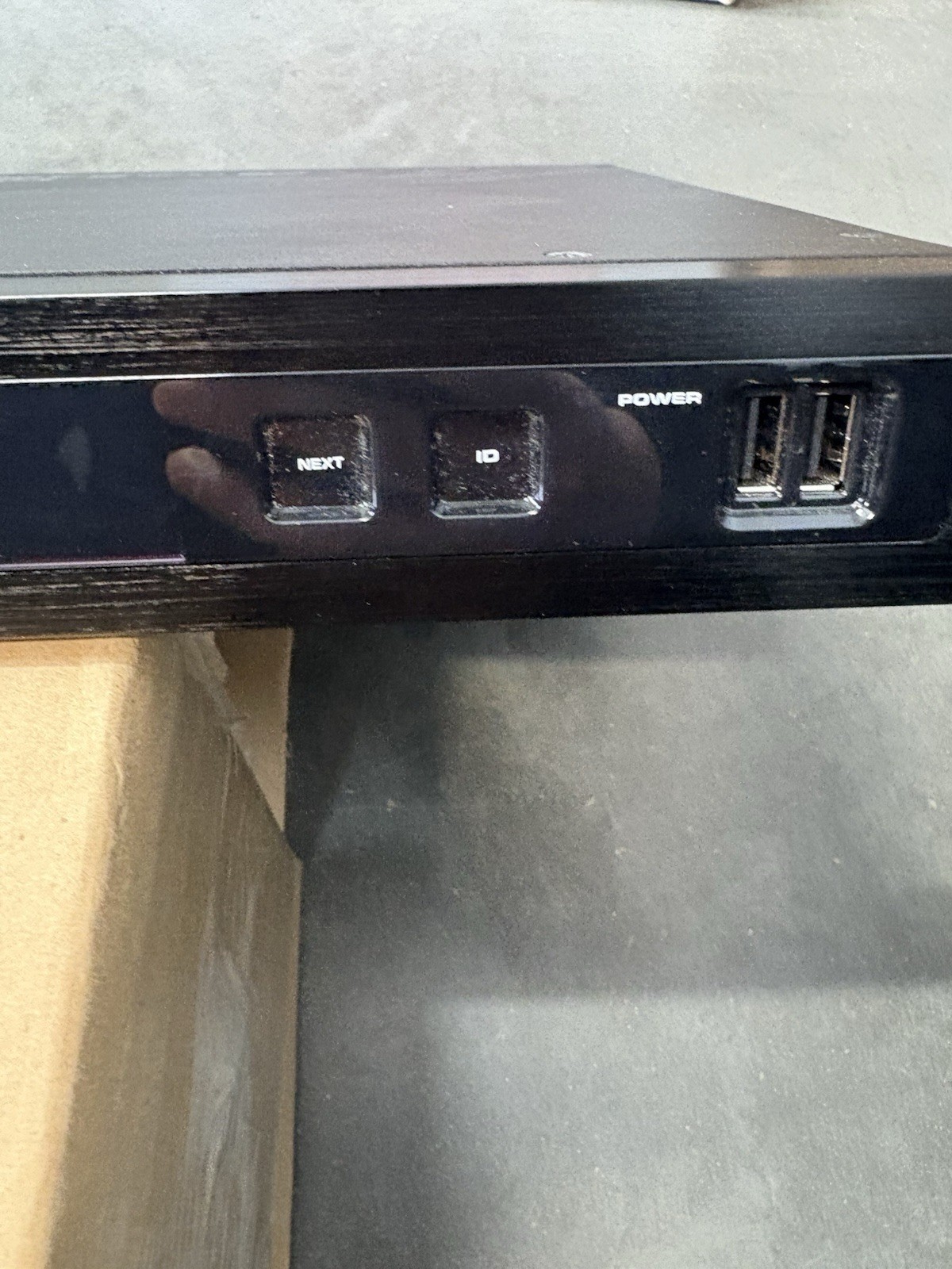 QSC Q-SYS Core 110f Network + Analog flex channels audio usb like new