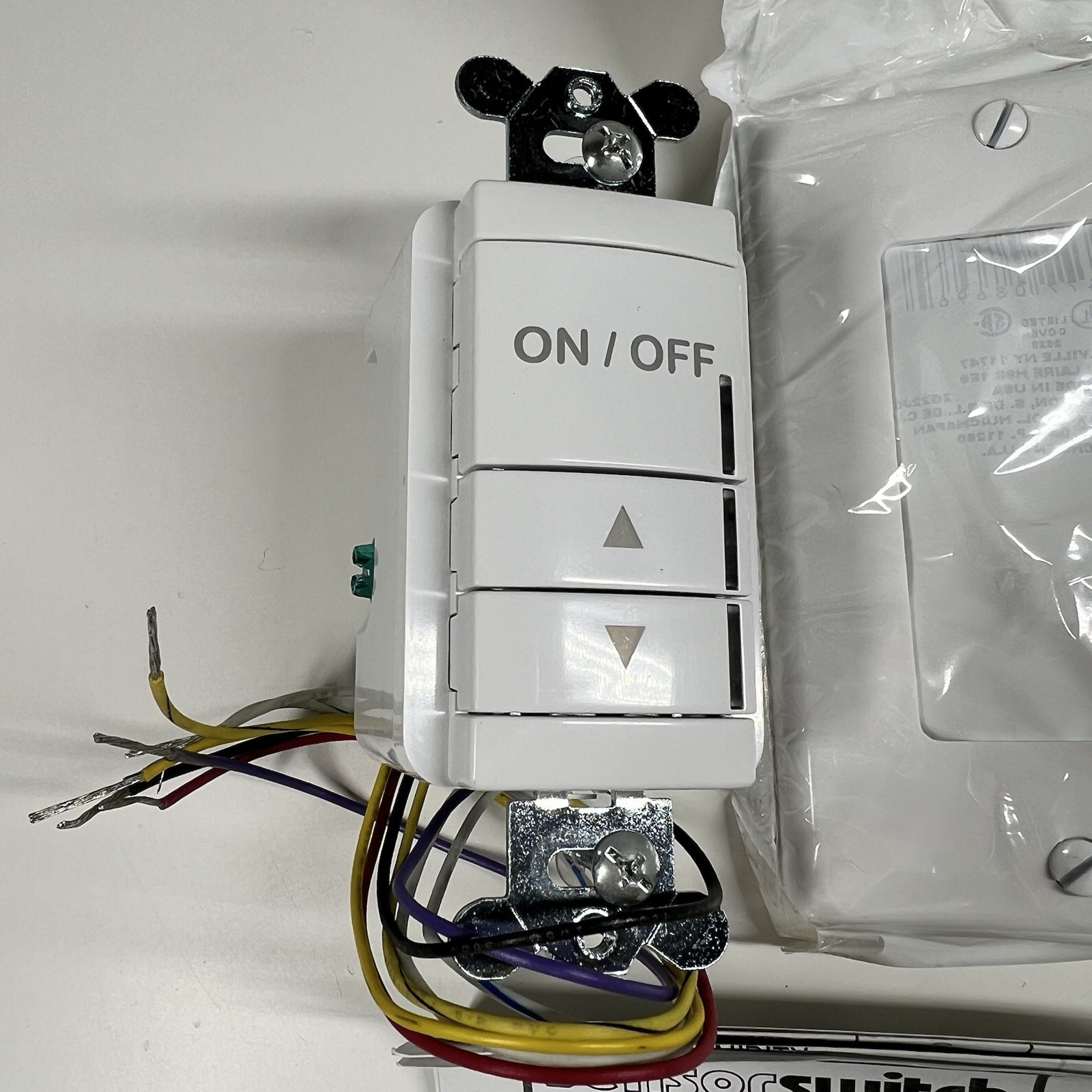 Acuity Controls Sensor Wall Switch SPODM D 3X WH White Interface SwitchPod New