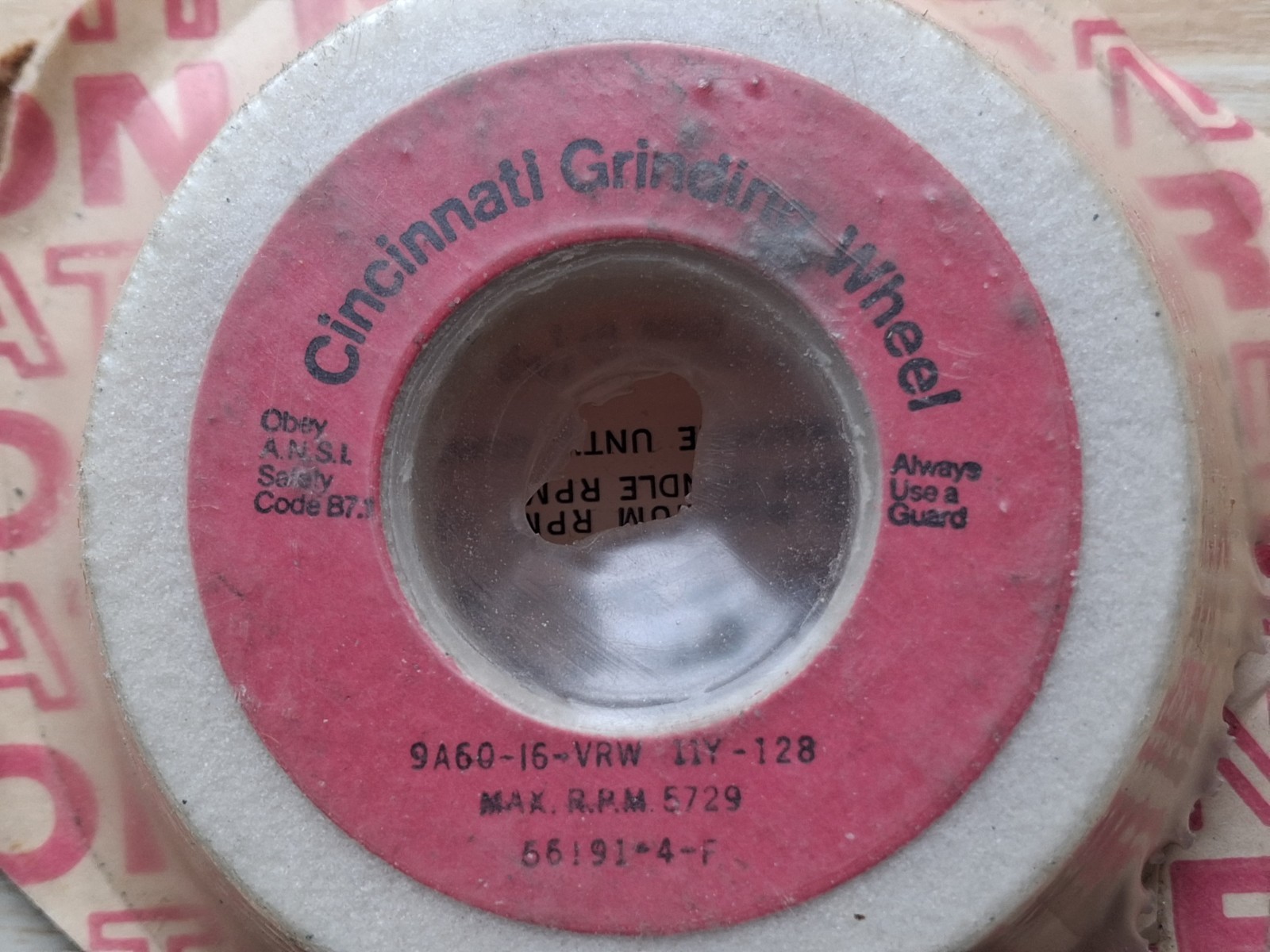 4" CINCINNATI MILACRON 9A60-I6-VRW FLARING CUP GRINDING WHEEL 11Y-128