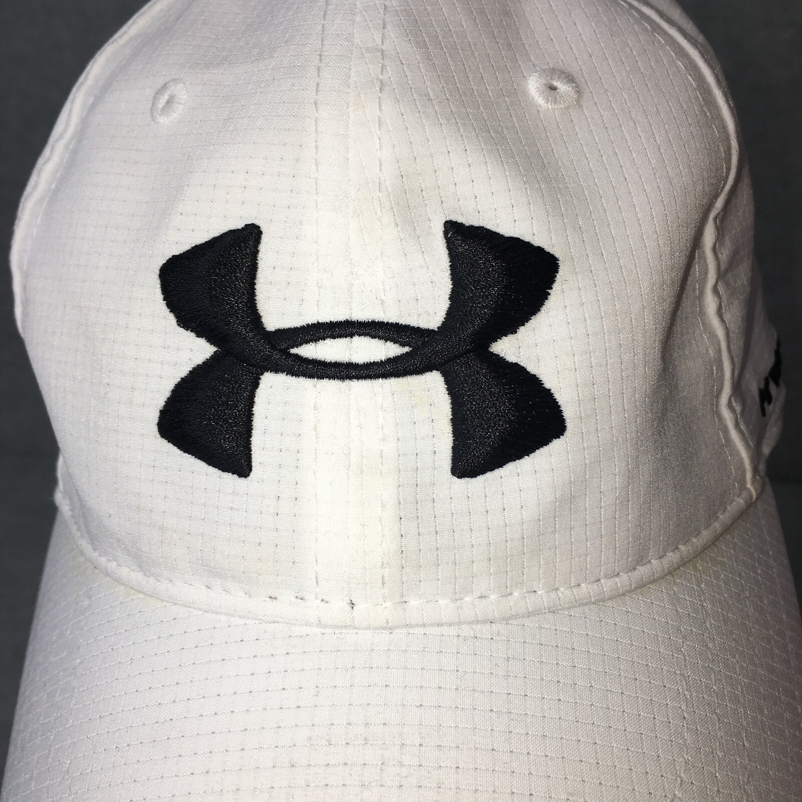 Under Armour Golf UA Microthread Hat Cap White Adjustable