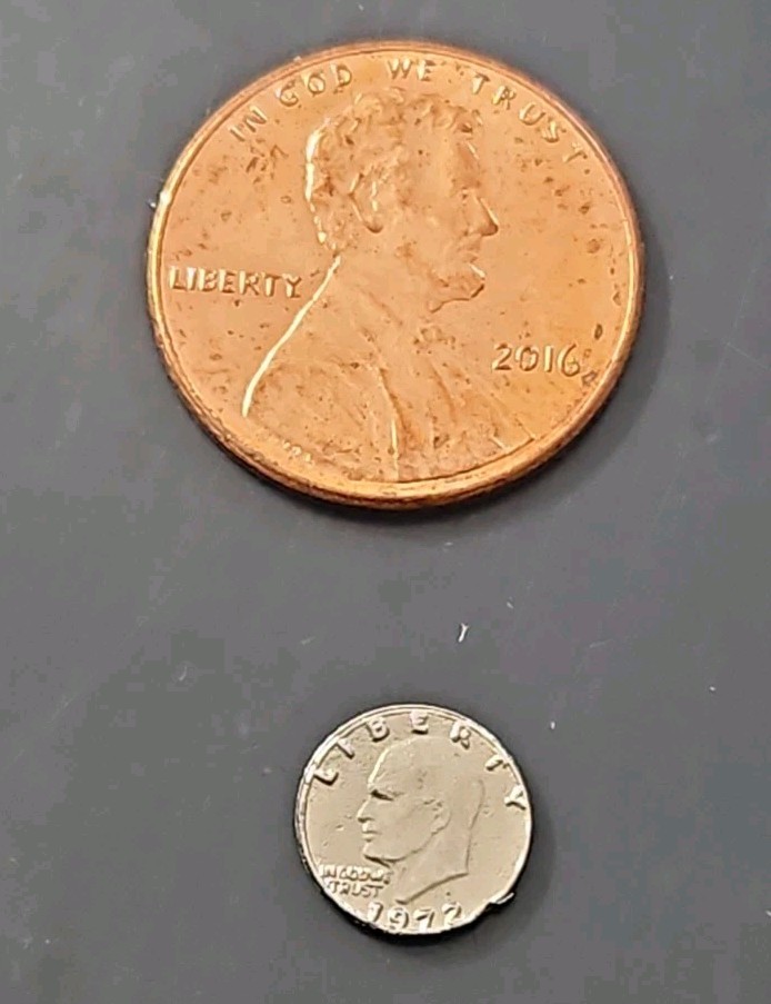 1972  u.s morgan Elsenhower  dollar Token Coin ( Token-012 )