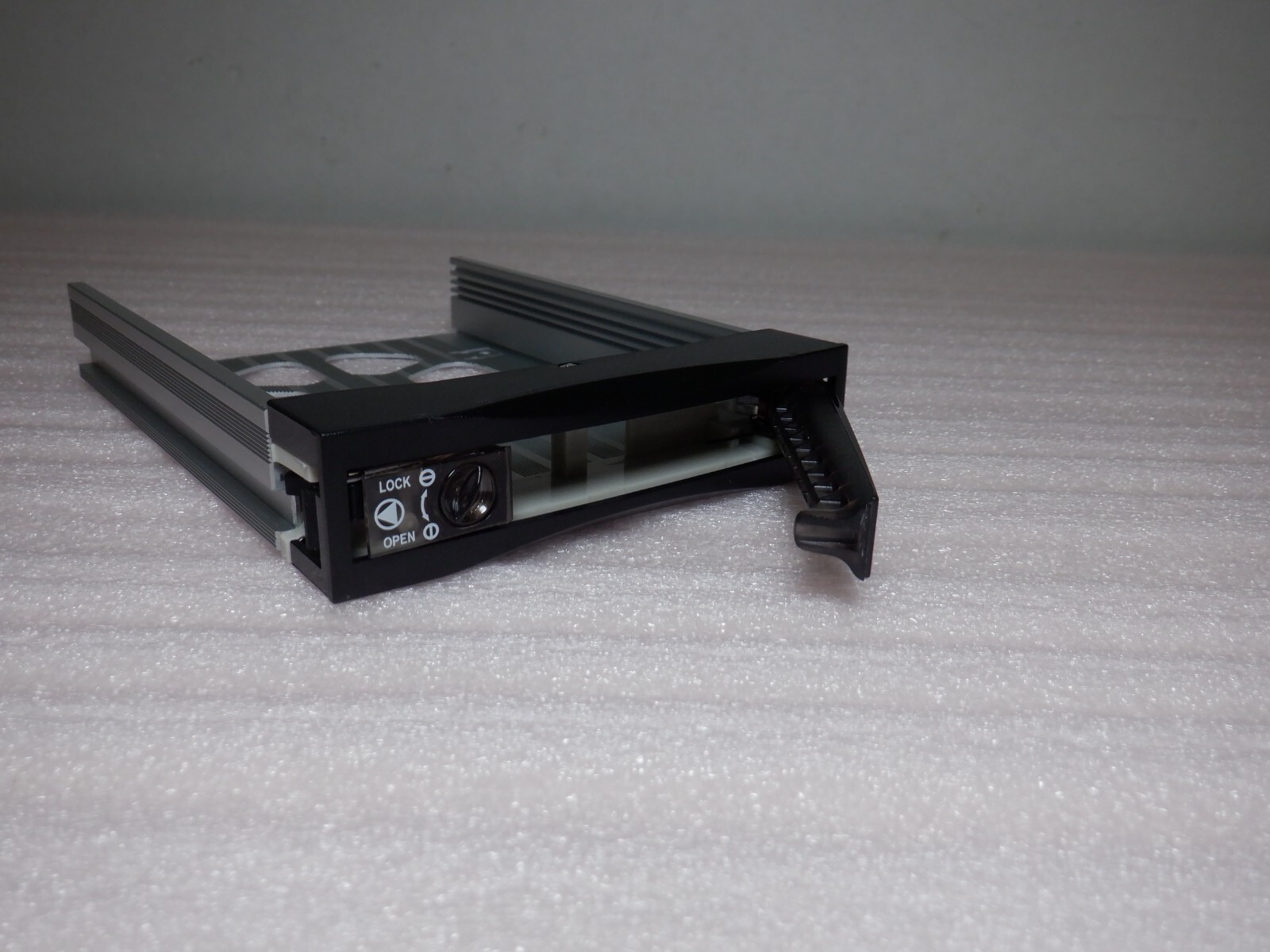ACSERVA RA264A95 2U RACKMOUNT SERVER CHASSIS