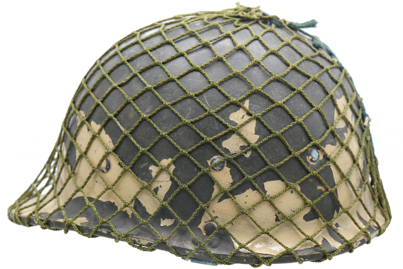 Original Desert Storm / OIF Iraq Bringback - Iraqi M80 Helmet with Net