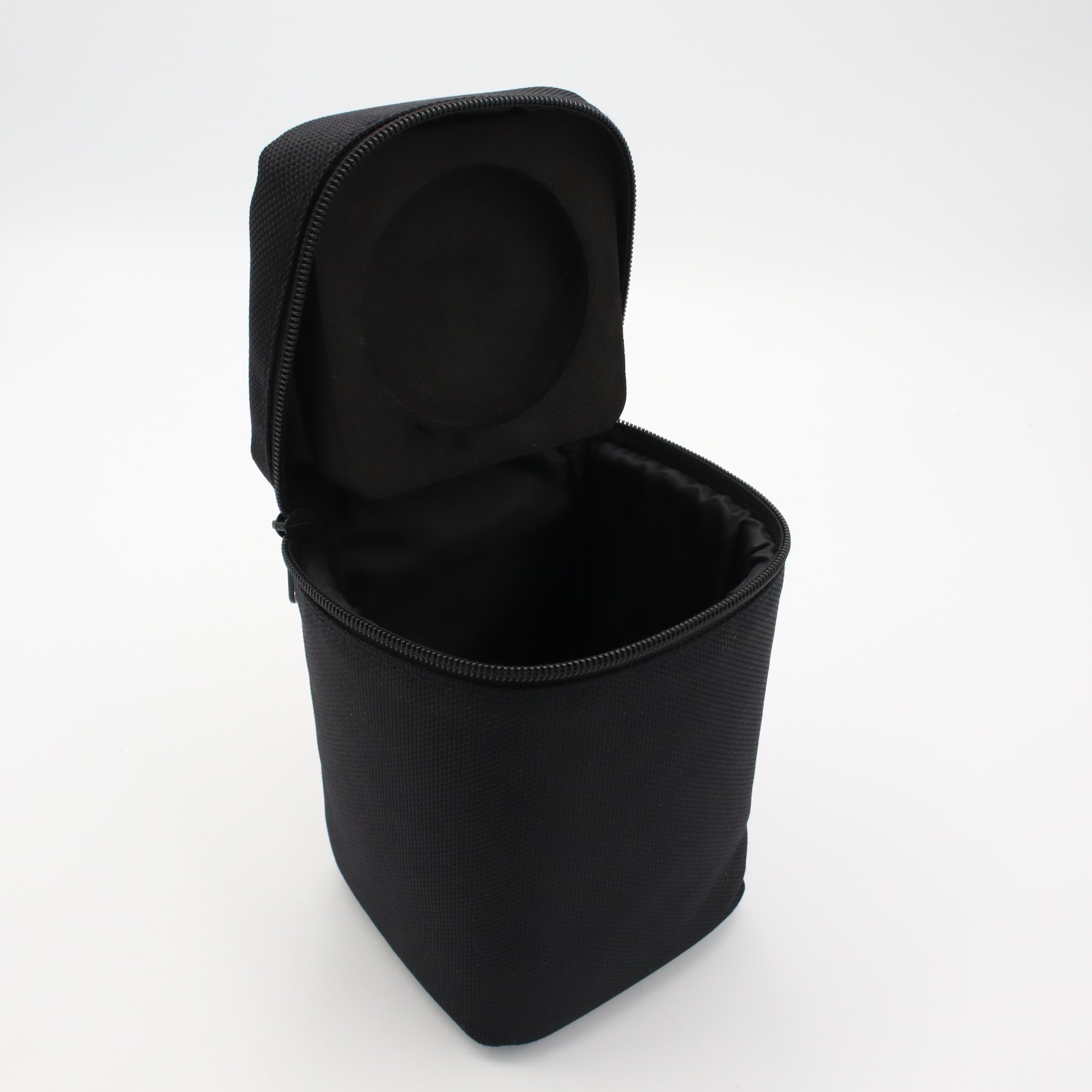 Sigma LS-210L Lens Case *USED*