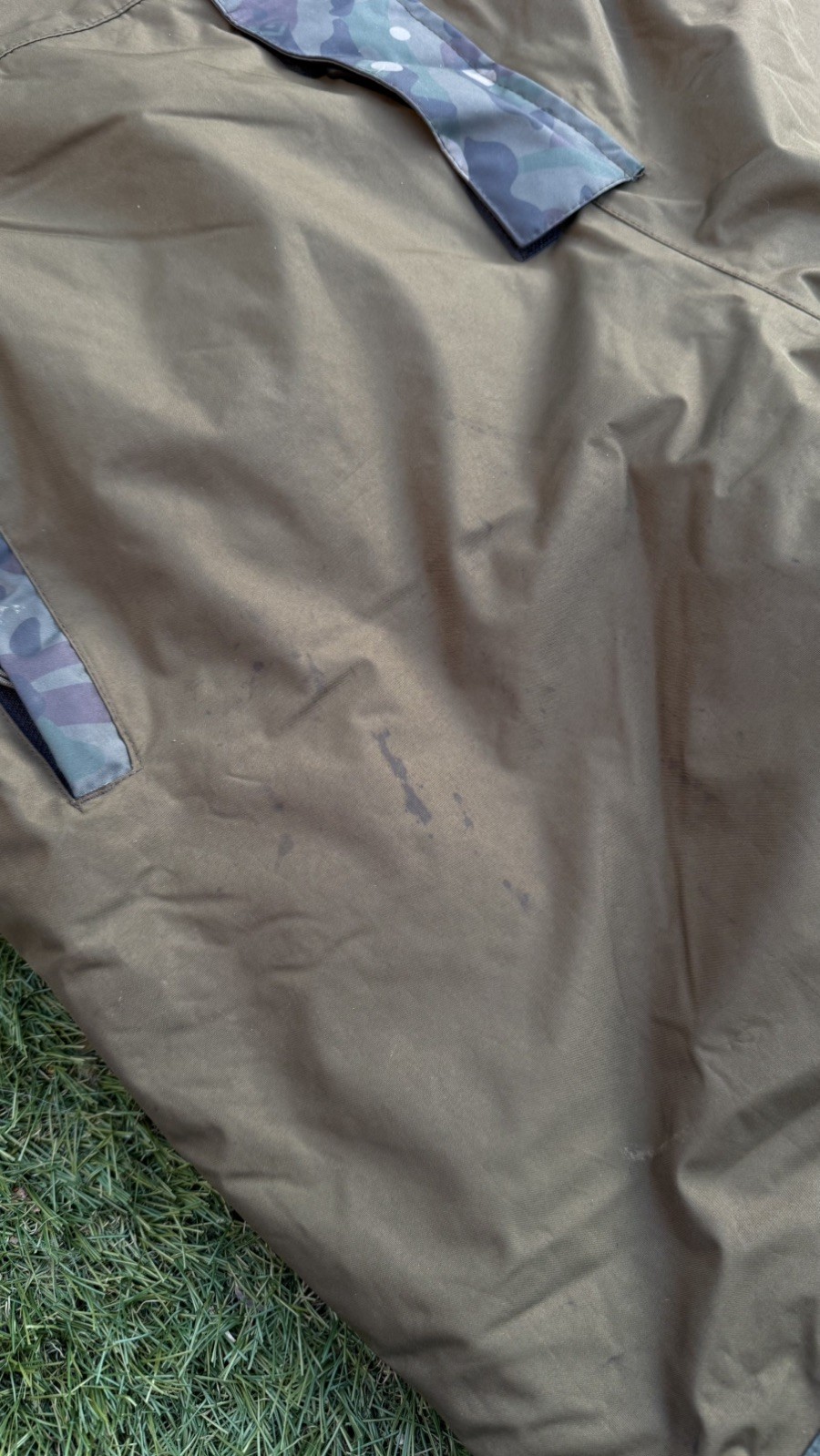 Trakker CR Camo 3 Piece Suit Jacket Fleece Bib and Brace Size Large Carp Fishing