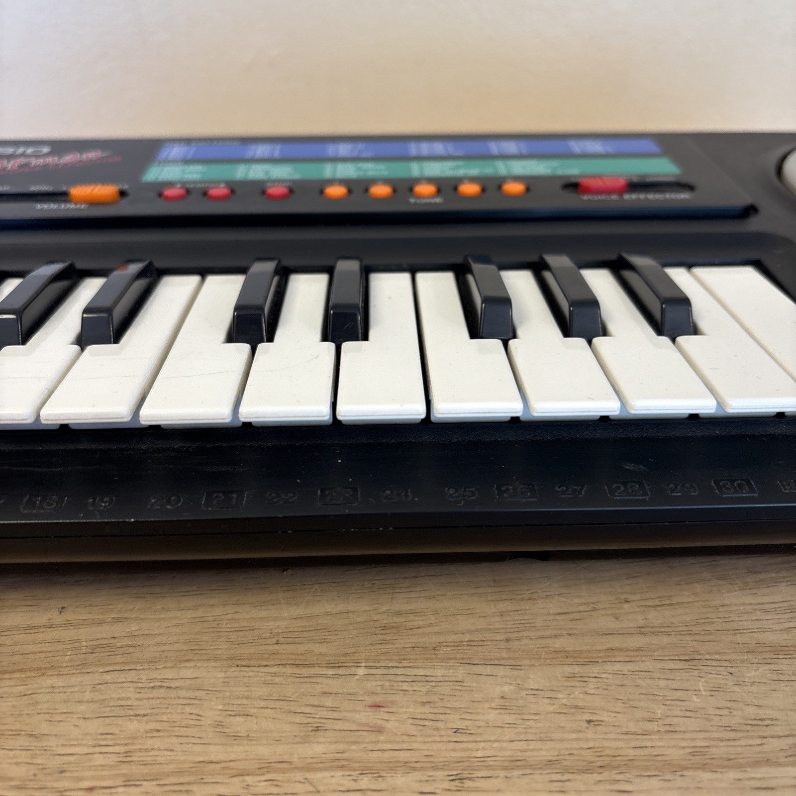 Vintage 1991 Casio Rapman Rap-1 Electronic Keyboard Voice Effector Working READ