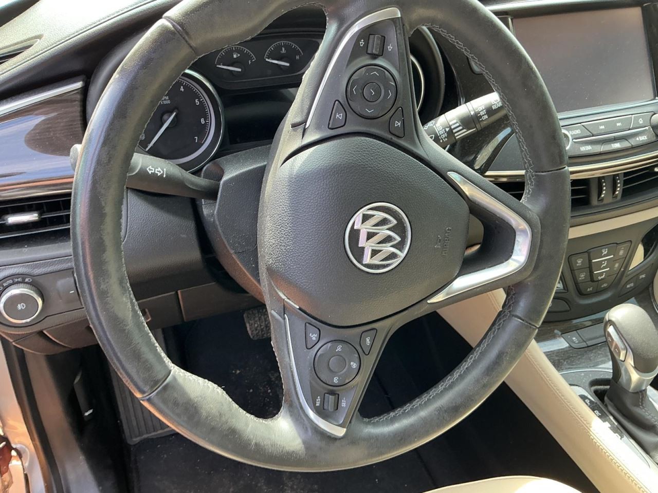 ENVISION 2019 Glove Box 5007950