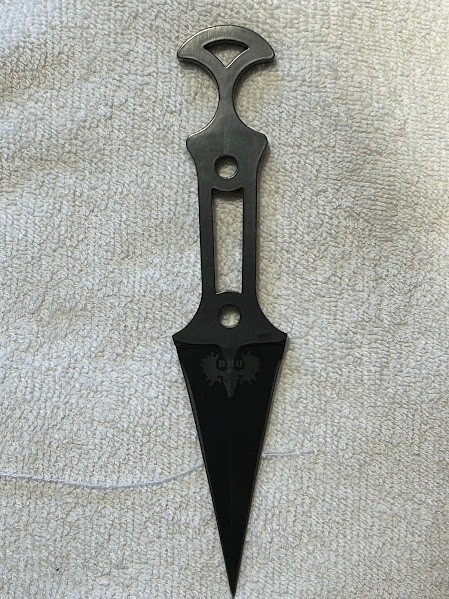 Tactical/Survival knife:  DEAD MOOSE OPS (DMO) Knives Double Edged Dagger Black
