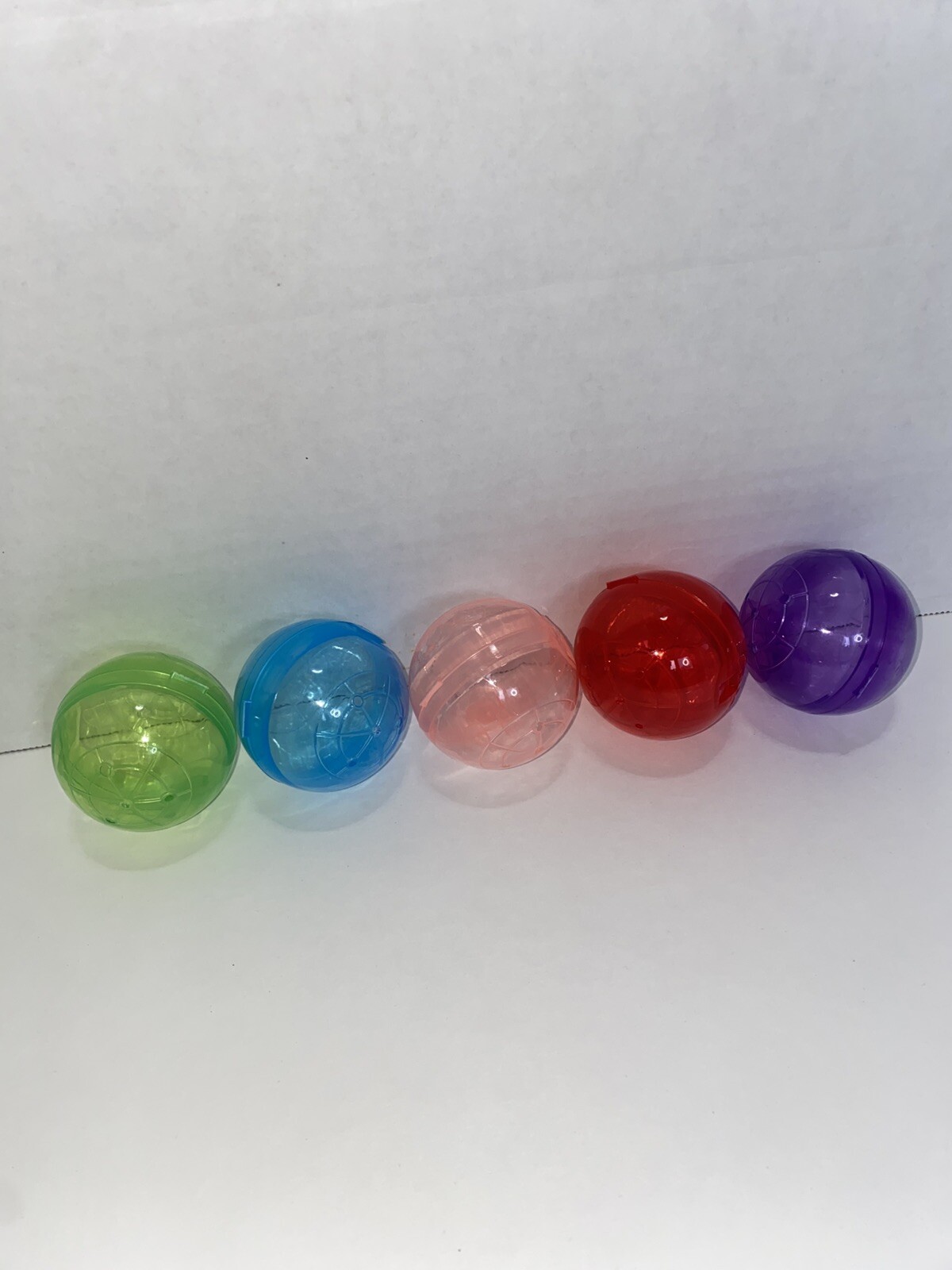 Empty Colored Round Capsules 2 inch 100 pcs Bulk 5 Colors Capsule Bulk Vending