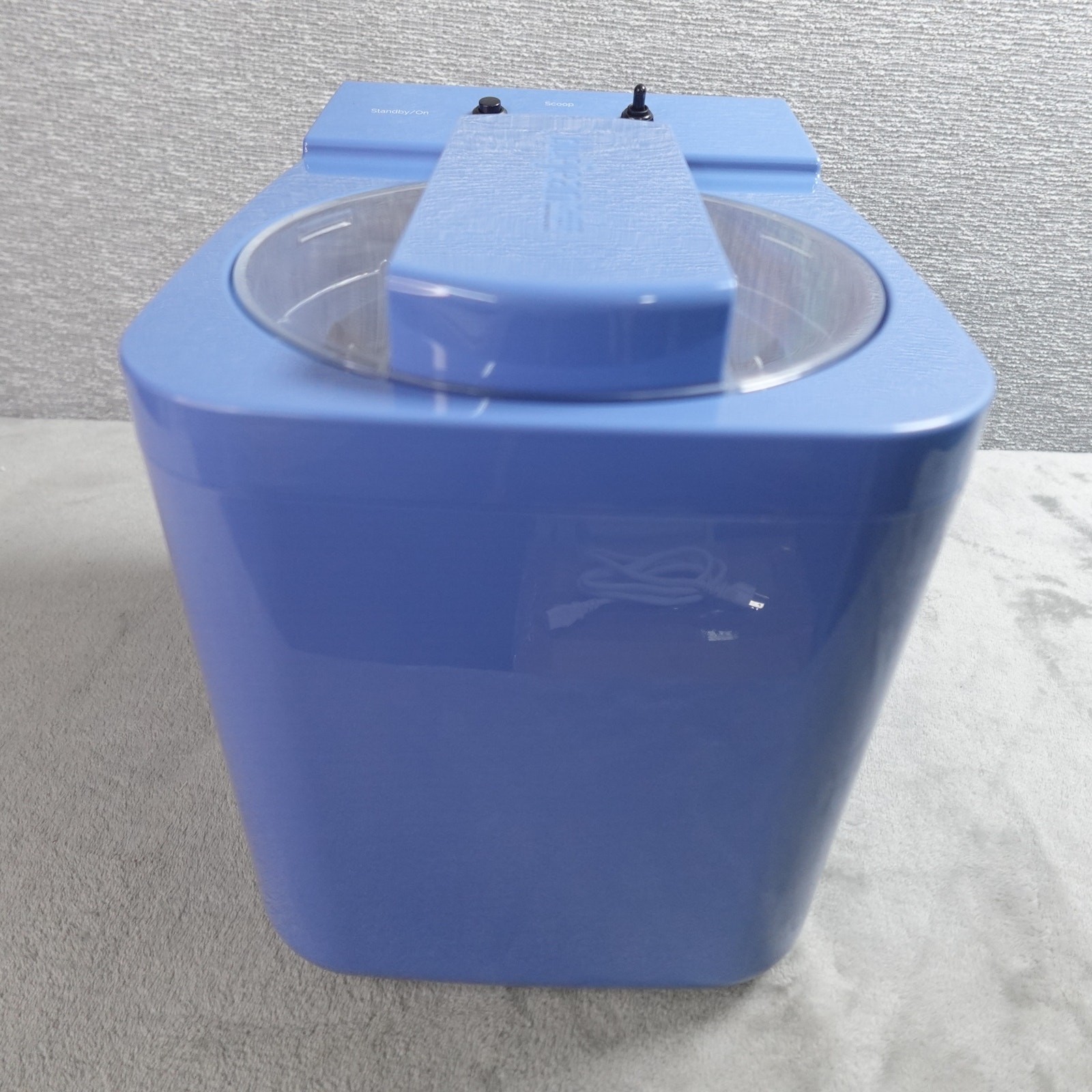 Blue Jean Chef 1 Qt Thermoelectric Ice Cream Maker Denim Blue SBJCTEIC100 NEW