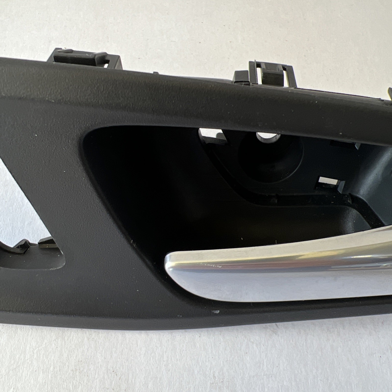 OEM FORD Escape 2009-2013 Door Handle RH Front Passenger - Part #CJ54-R22600-BCW