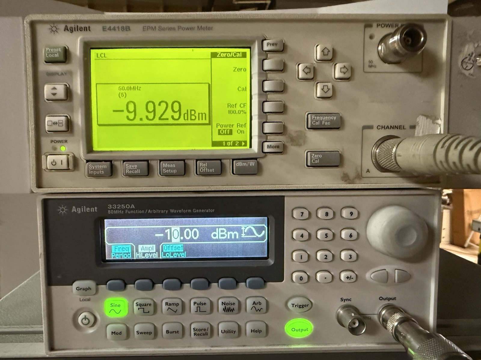 Agilent 33250A 80MHz Arbitrary Waveform Generator Tested READ