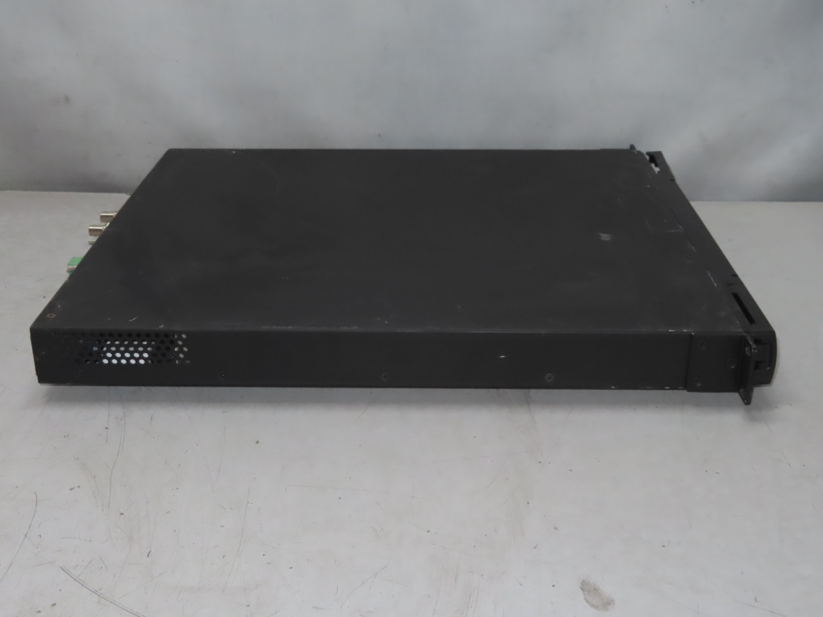 Sencore MRD-3187B Multi-format Modular Receiver Decoder (Untested)
