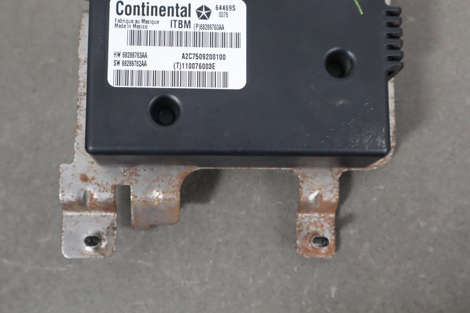 2013-2018 Ram 2500 Dash Mounted Trailer Brake Controller & Module OEM