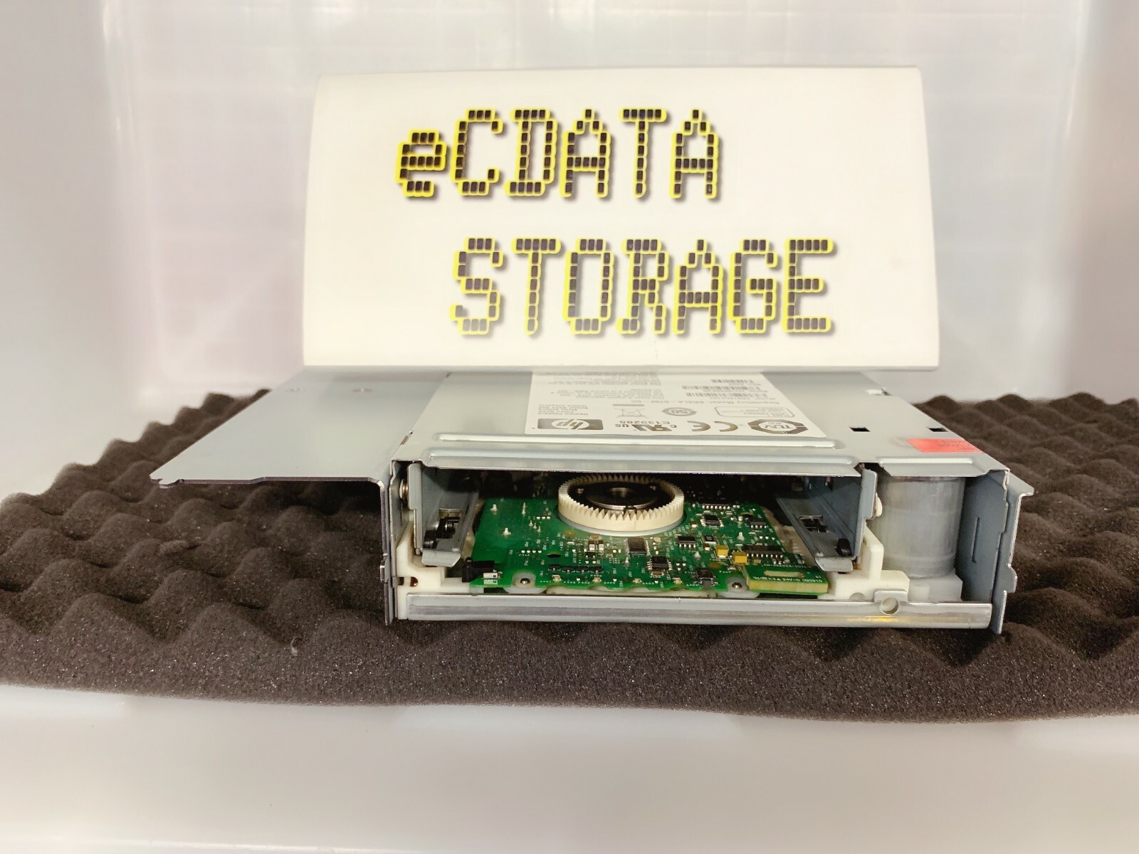 Fujitsu LT LTO4 FC HH DRIVE 10600965969  EB678C#104 BDT: 355921464-01