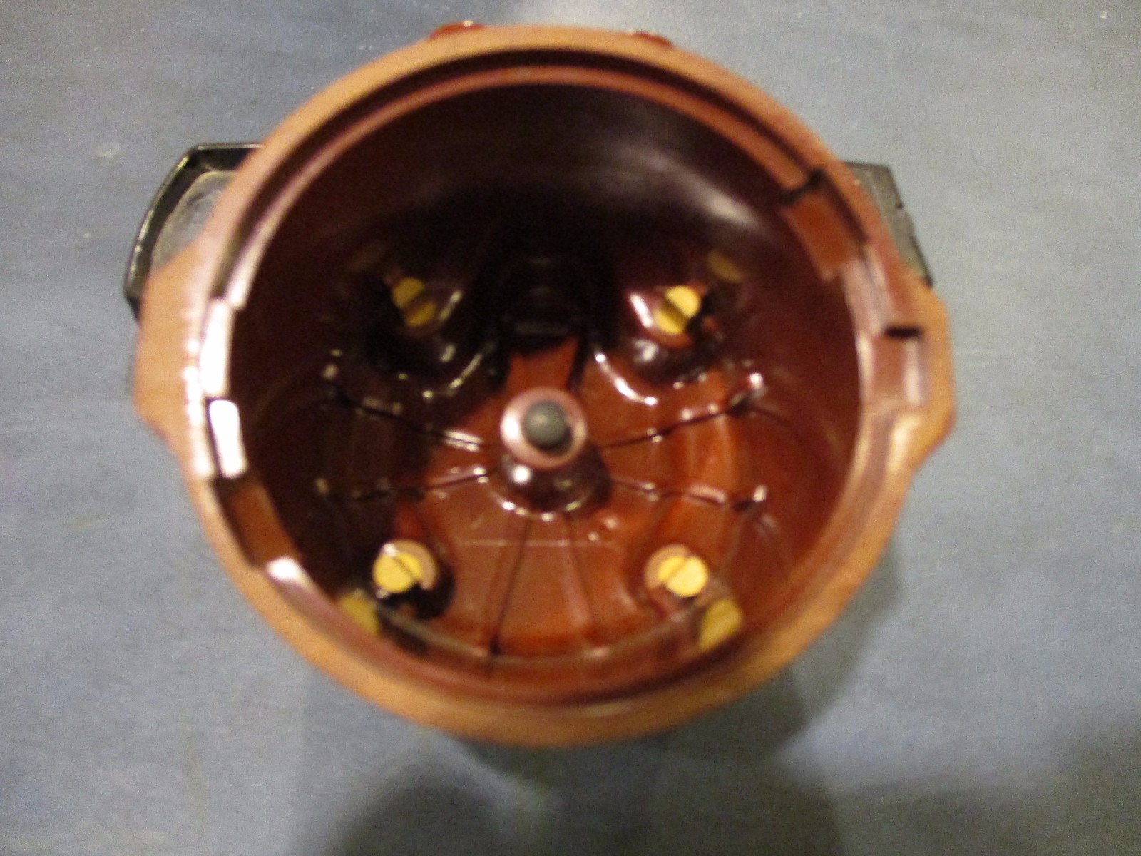 Bosch Distributor Cap, Renault R5 Le Car 76-82