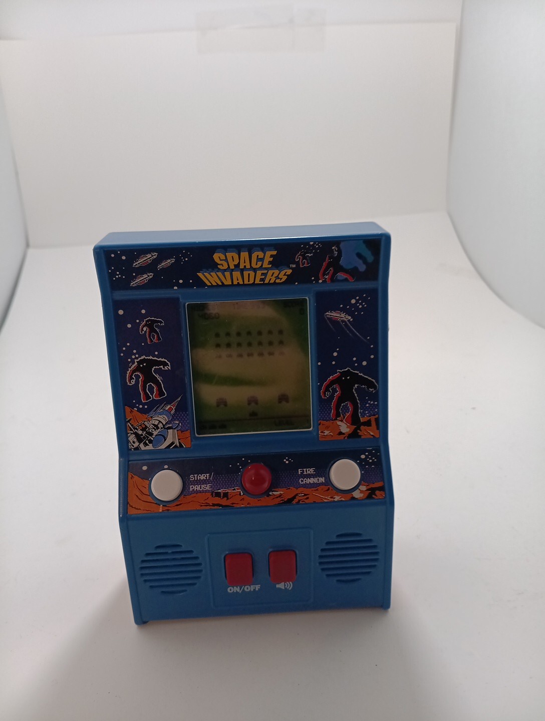 MINIATURE SPACE INVADERS Classic Atari Arcade Console 09527 Taito TESTED