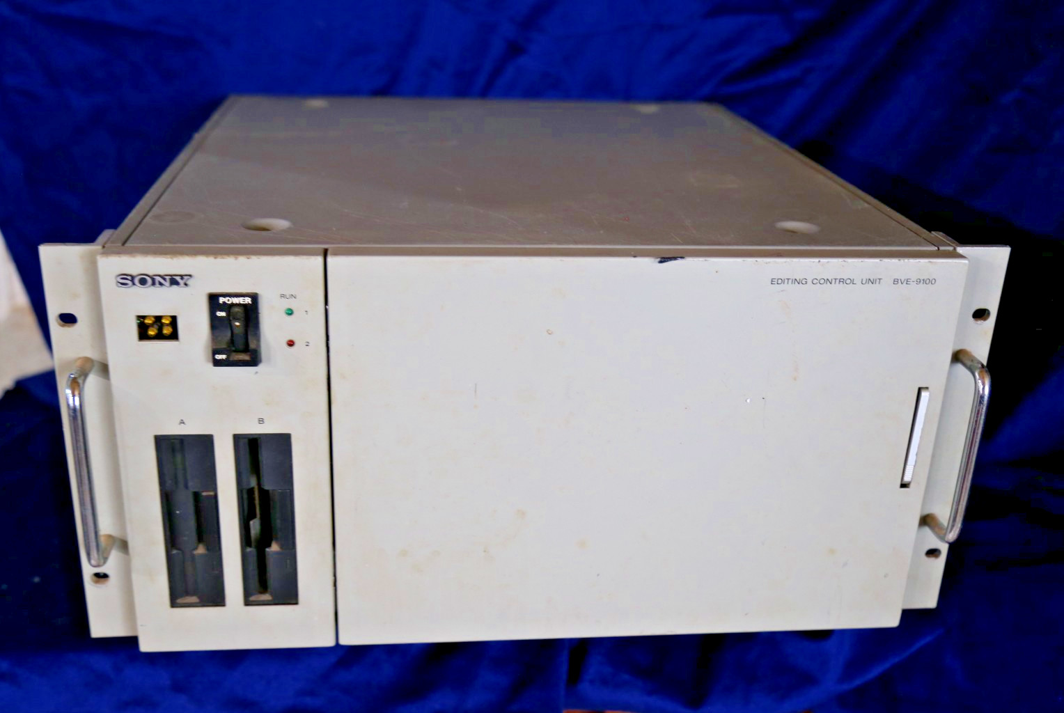 Sony BVE-9100 Editing System includes Software; used with BVH-2000 & other VTR's