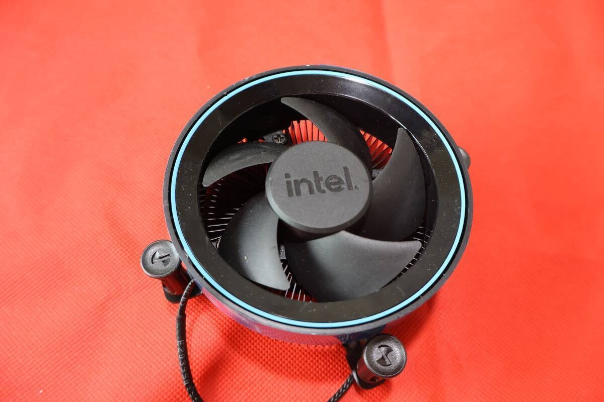 S1024 (4) PUnusedIntel Official CPU Cooler Laminar RM2 Core Ultra 5 225F(Series
