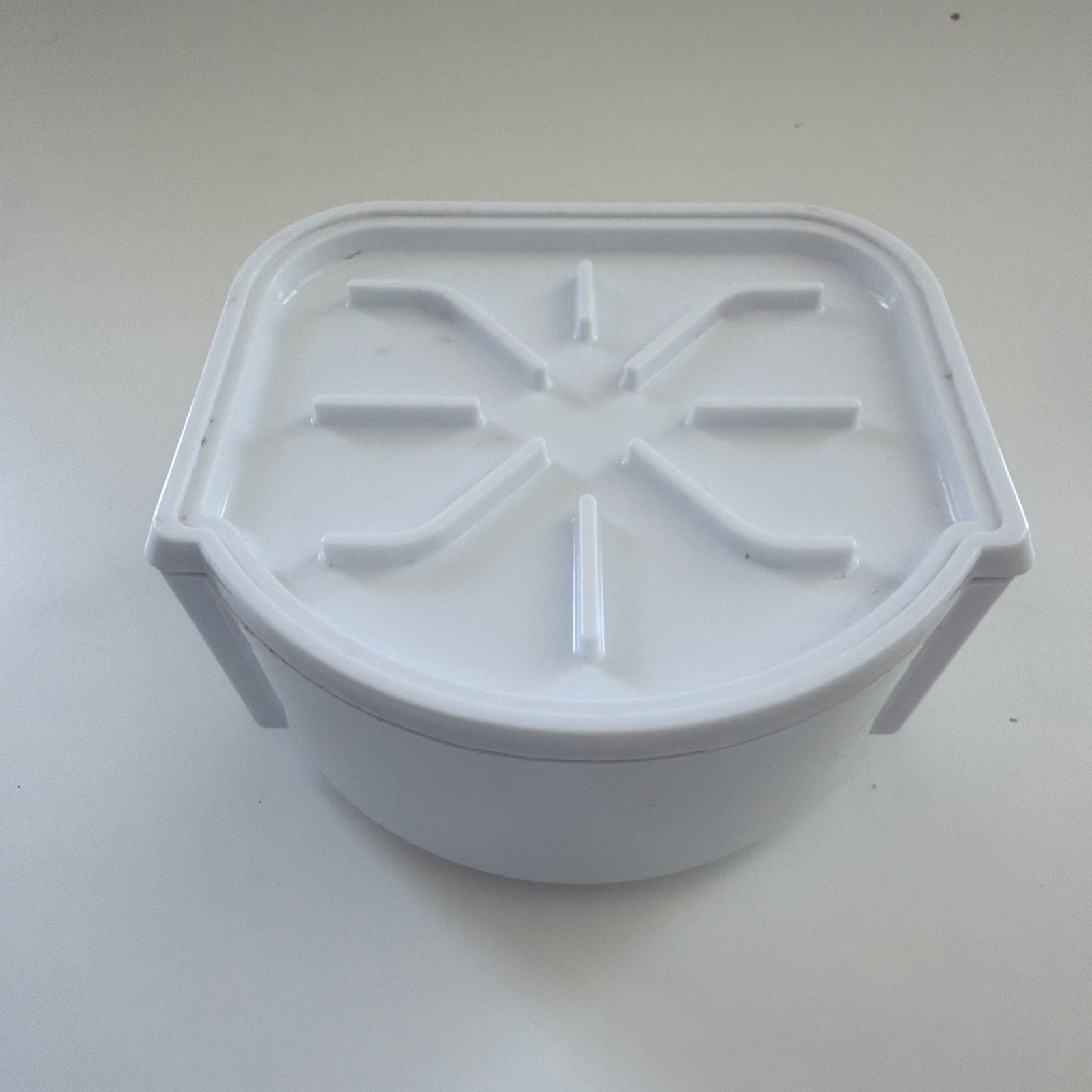 Hamilton Beach FlexBrew Single Cup Base Attachment white