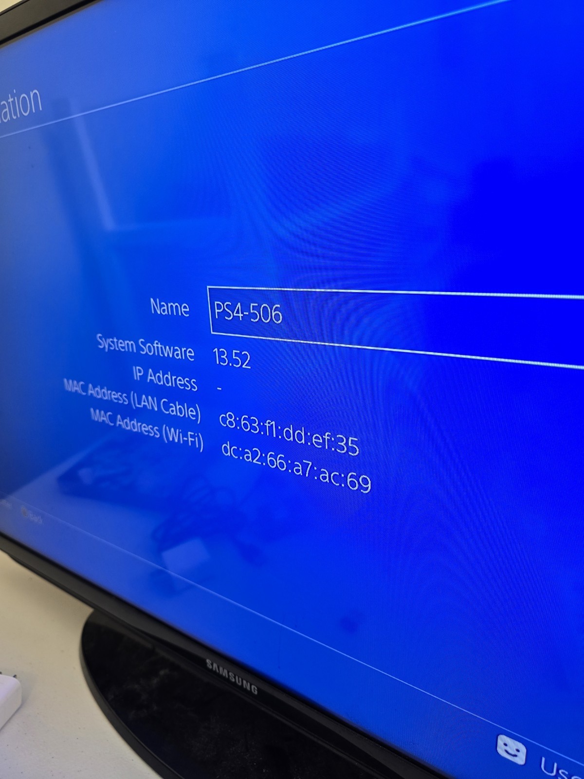 2TB Sony PlayStation 4 PS4 Slim System w/controller & game TESTED AND WORKING!