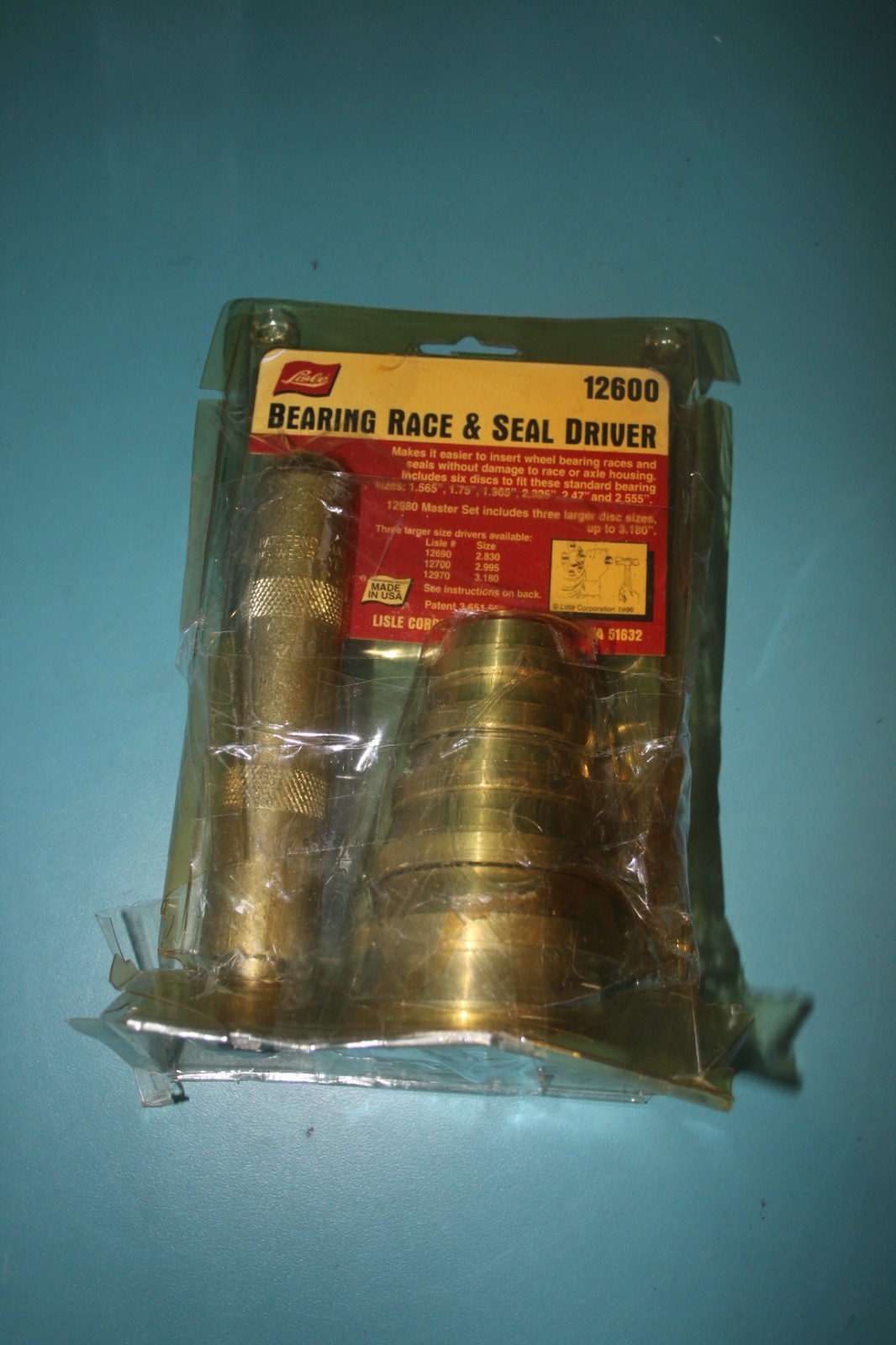 LISLE 12600 BEARING RACE & SEAL DRIVER NEW IN BAD BOX