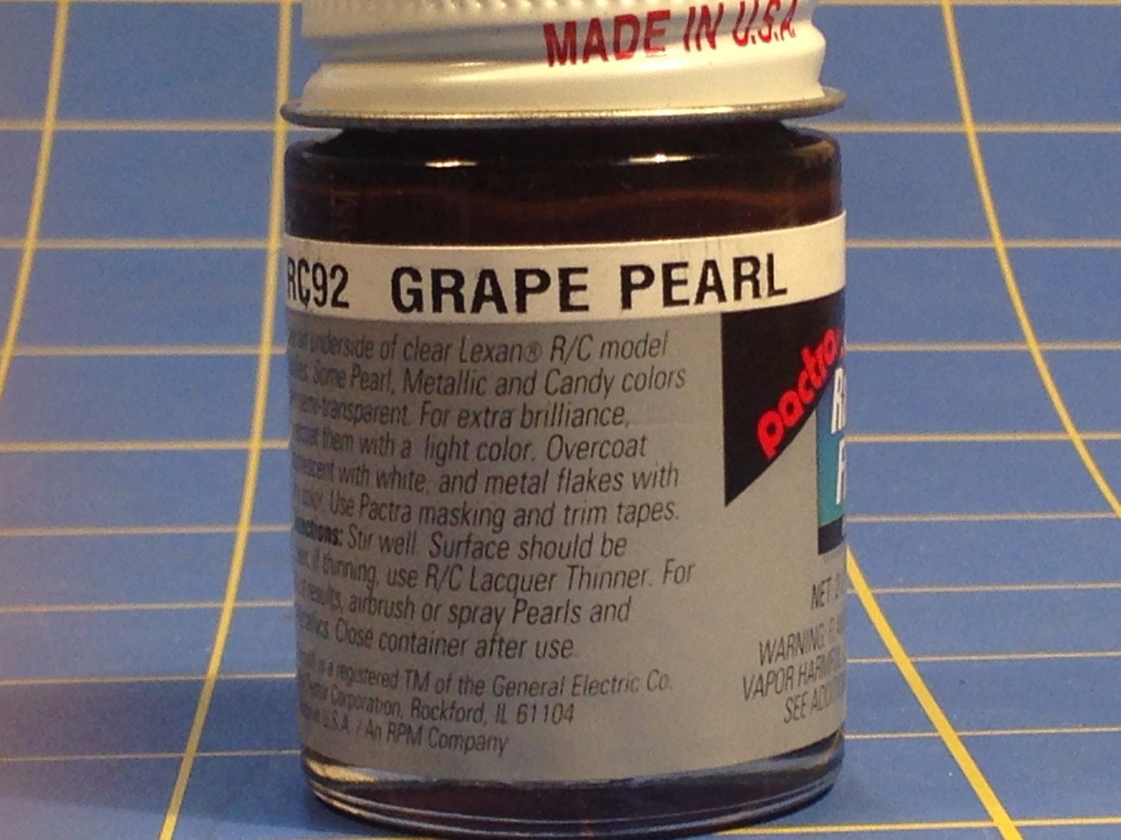 Pactra RC92 Grape Pearl Lexan Paint  2/3 oz Mid America