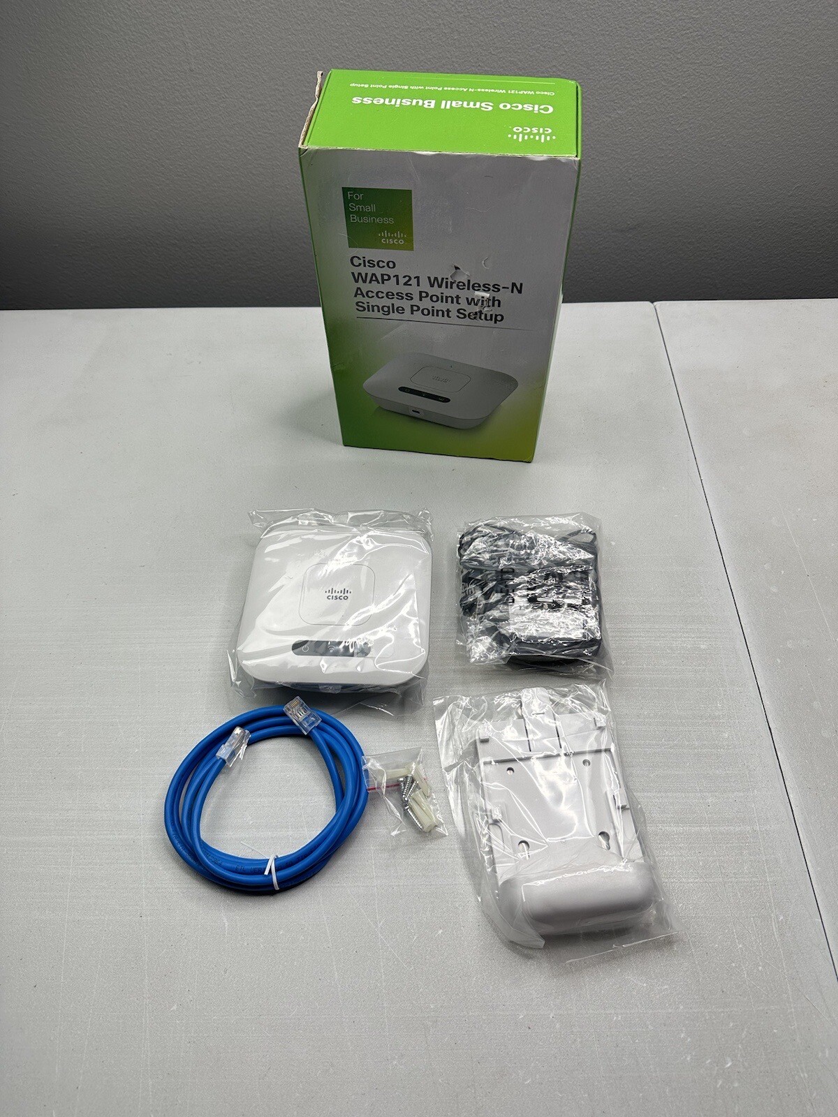 Cisco WAP121 Wireless-N Access Point with Single Point Setup New Opened