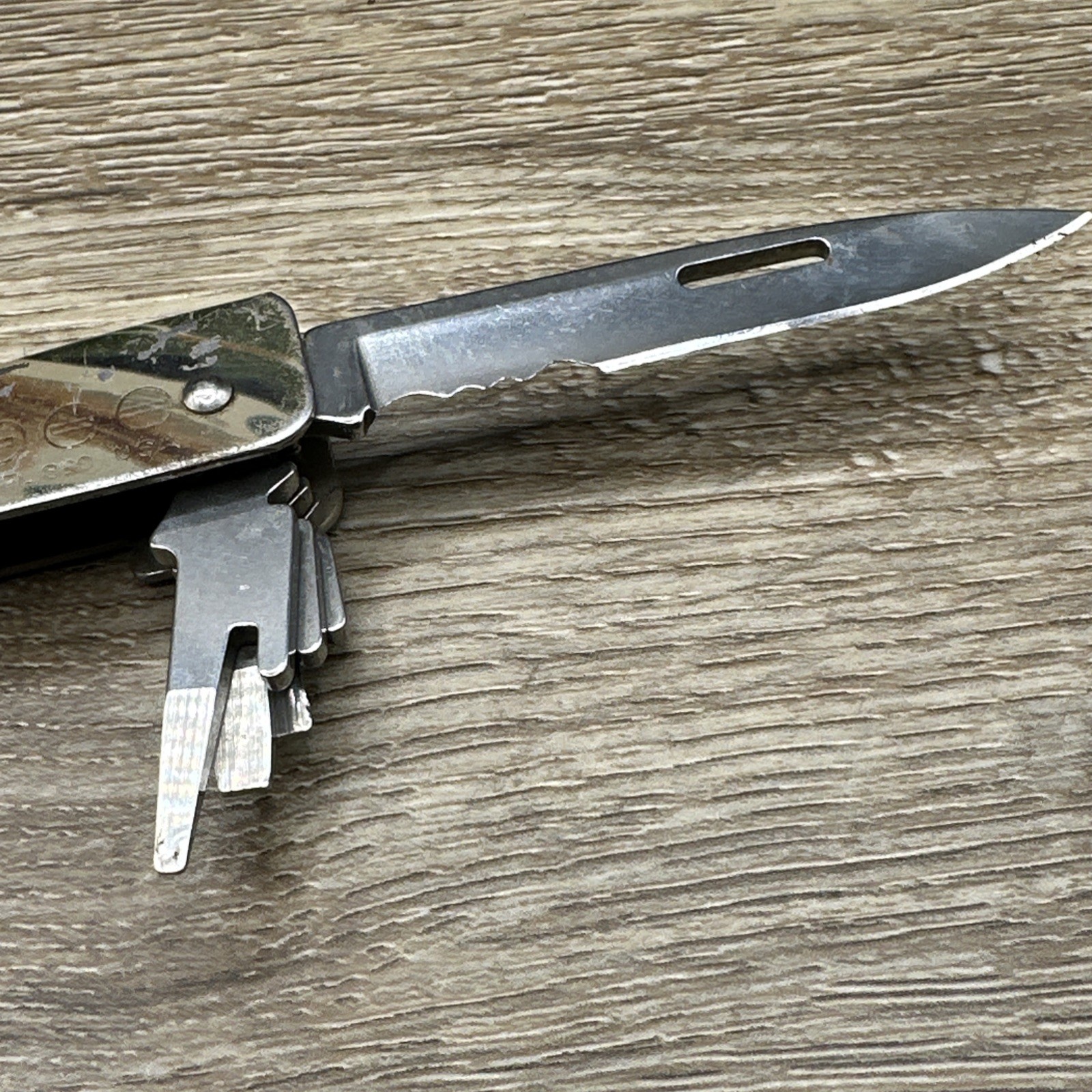 Buck Knives Bucktool Model 360 Camo Multi-Tool Multitool Pliers