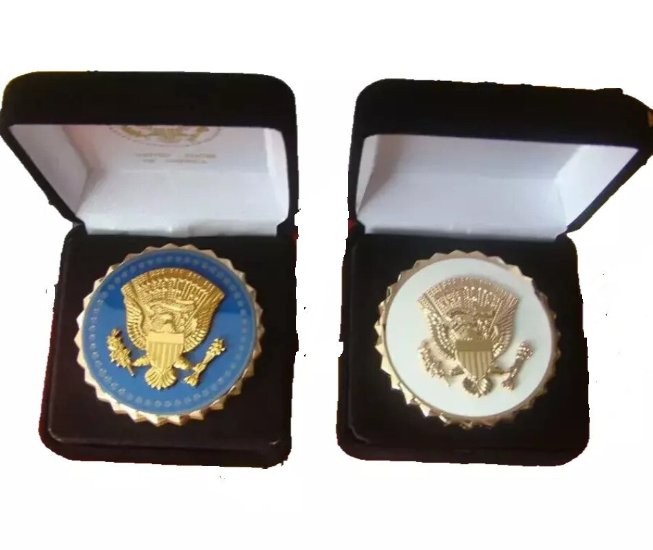 2PCS US PRESIDENTIAL SERVICE METAL POCKET BADGE PIN INSIGNIA SET