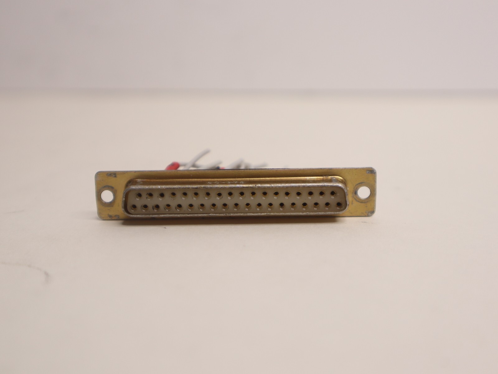 Bendix King KAS 297 Mounting Bracket & Connector