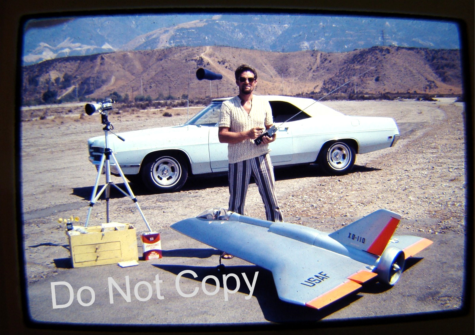 2 Vintage 1970's RC Airplane 35mm  Color Photo Slides (B)