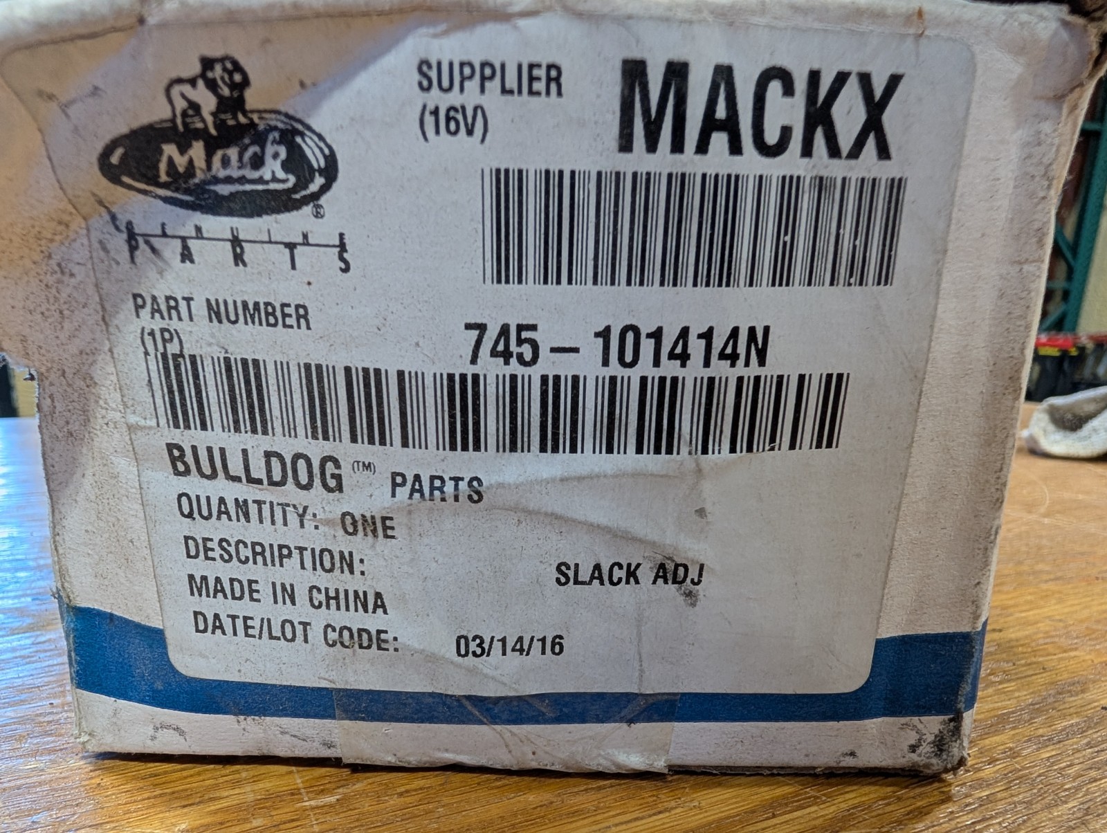 New Mack 745-101414N Air Brake Automatic Slack Adjuster Bendix (X1DW3)
