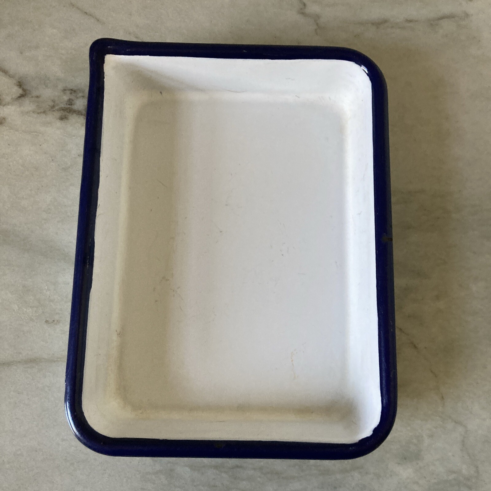 Enamelware Corner Spout Tray Pan White Blue Trim Medical Photography 7.75 x 5.75