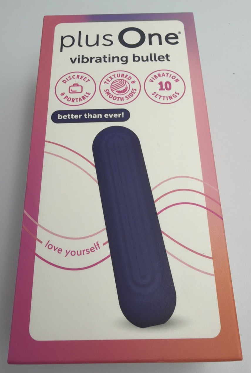 PLUS ONE VIBRATING BULLET SOFT TOUCH MASSAGER 10 SETTINGS NEVER OPENED