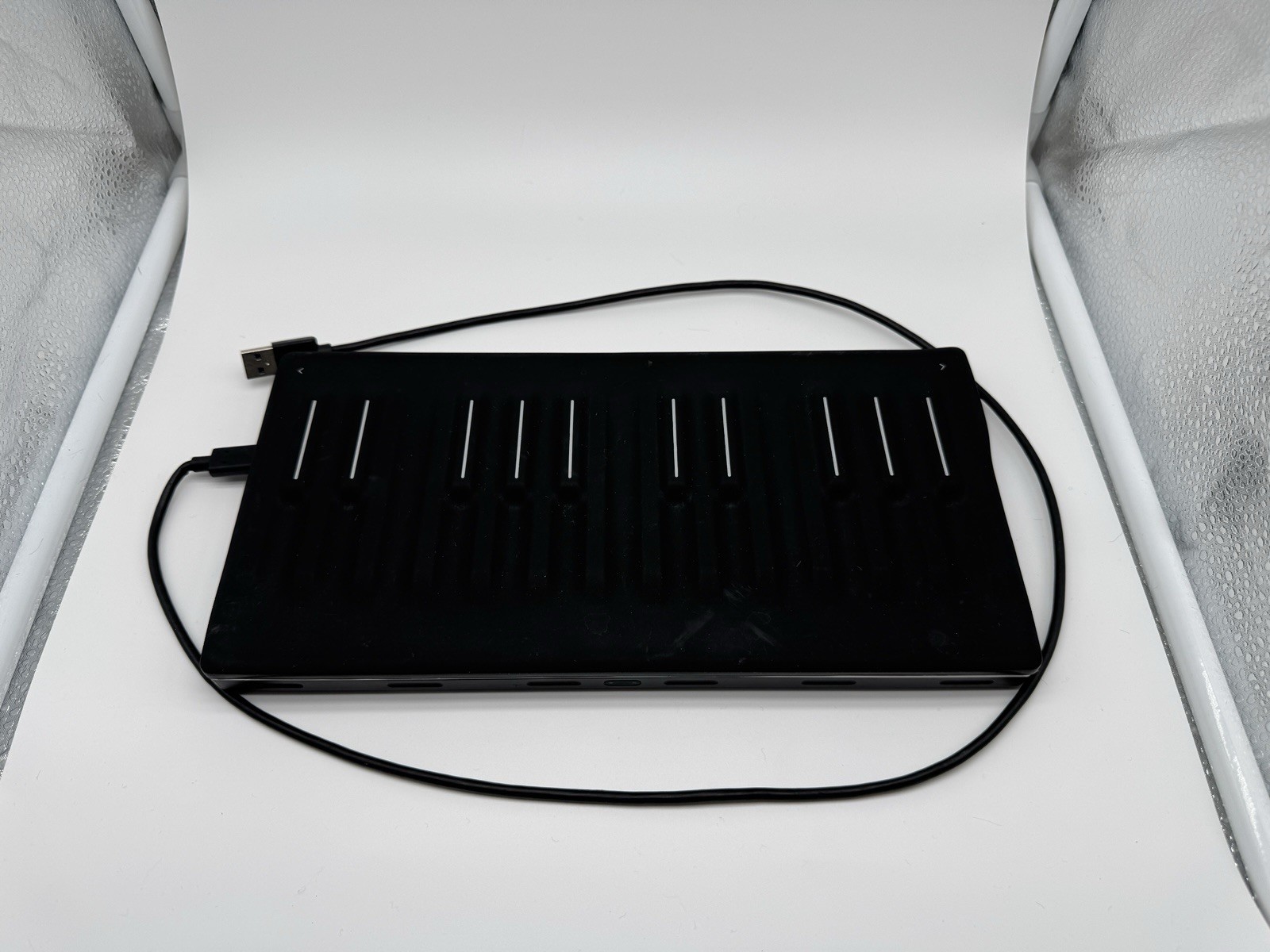 ROLI Seaboard Midi Controller Keyboard Touch Responsive