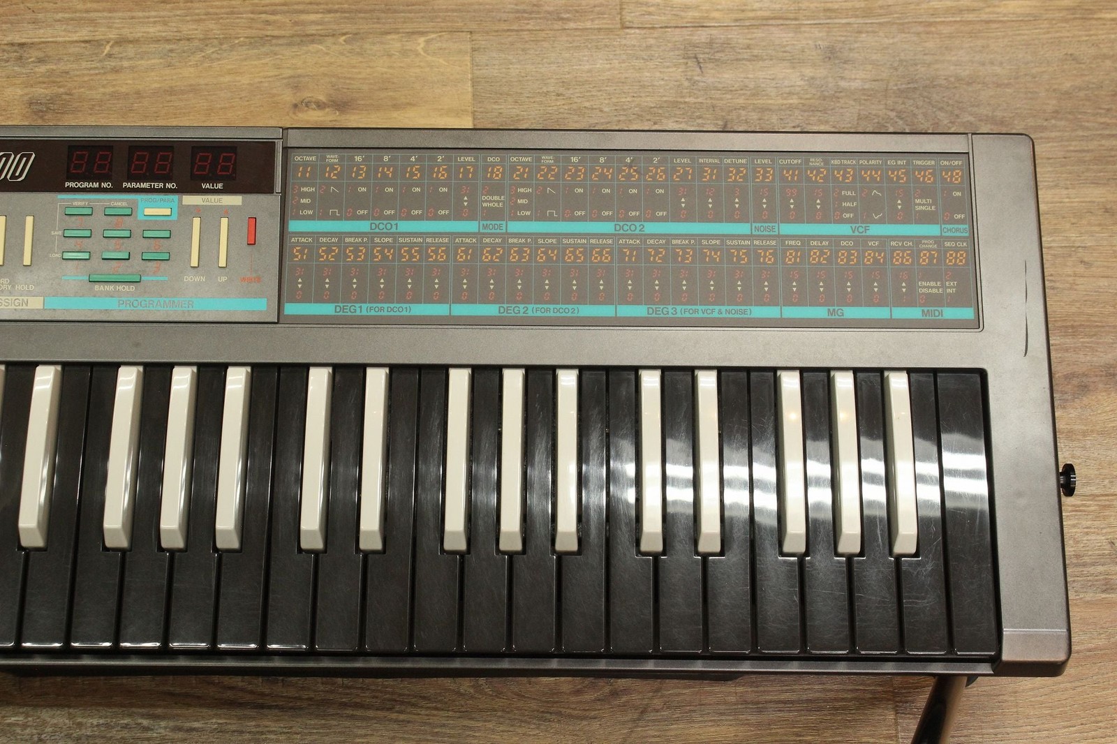 KORG POLY-800 Reverse Key [2219]