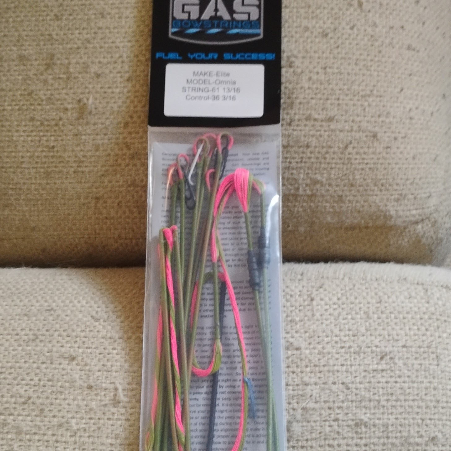 GAS Bowstrings Omnia String Set Green Pink
