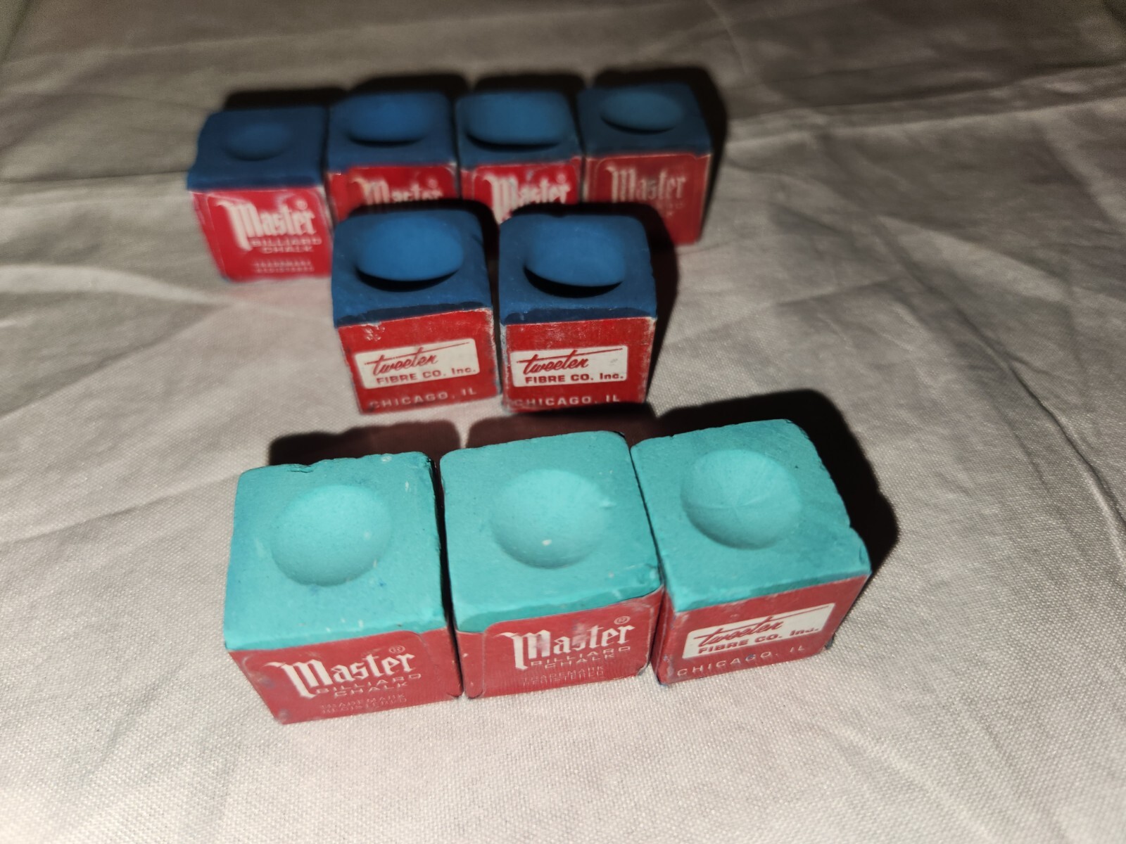 Billiards Lot of 19 Billards Balls, Pool Balls, Triangle, 9 Pieces of Cue Chalk