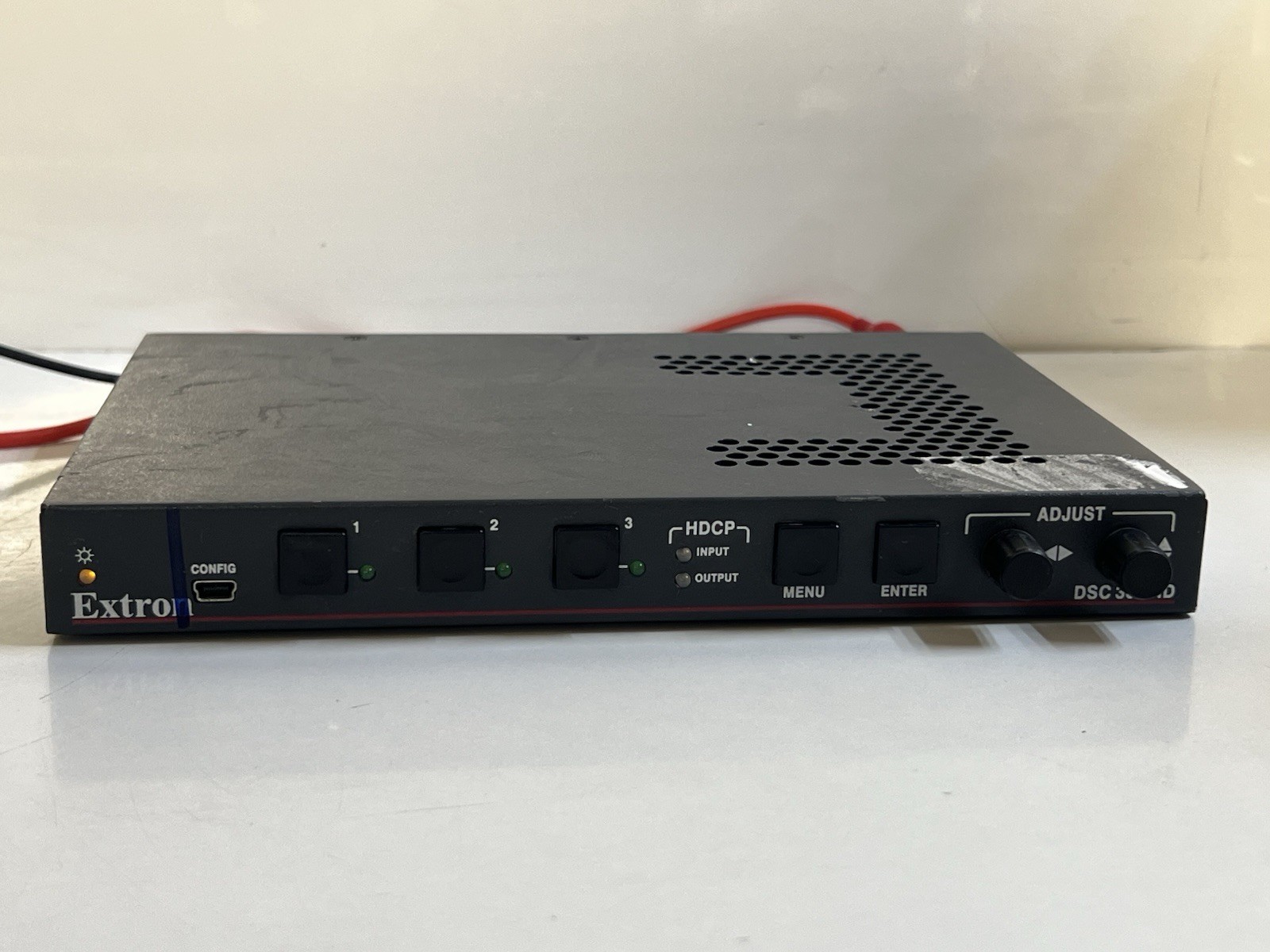 EXTRON DSC 301 HD HDCP-Compliant Video Scaler (Without Ac Adapter)