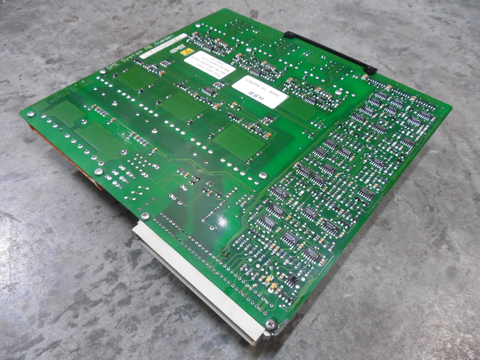 USED ABB DSQC 236T Servo Drive Unit YB560103-CE/24