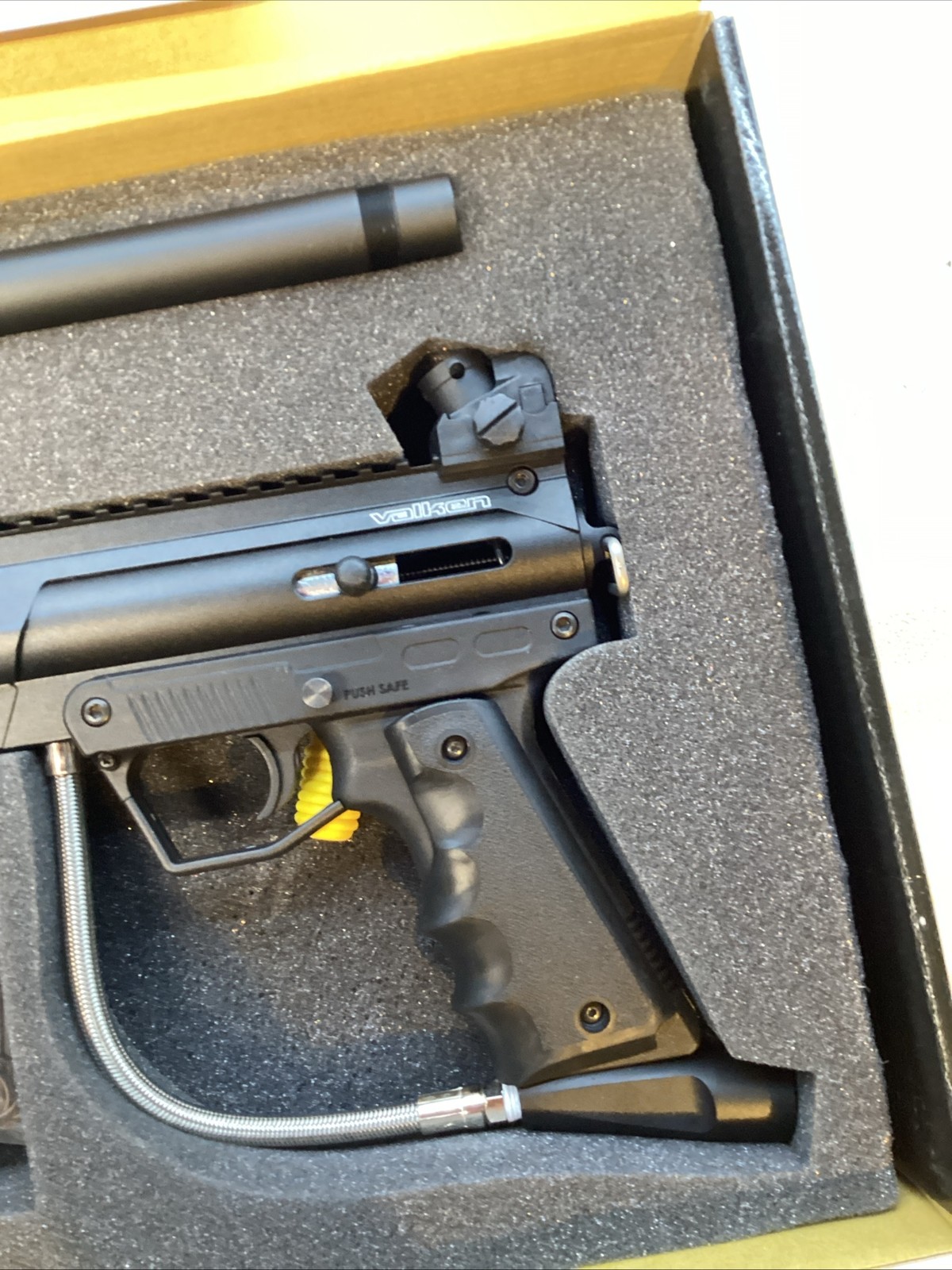 VALKEN "Blackhawk" Semi-Automatic Paintball Marker .68 Caliper 8” Ported Barrel