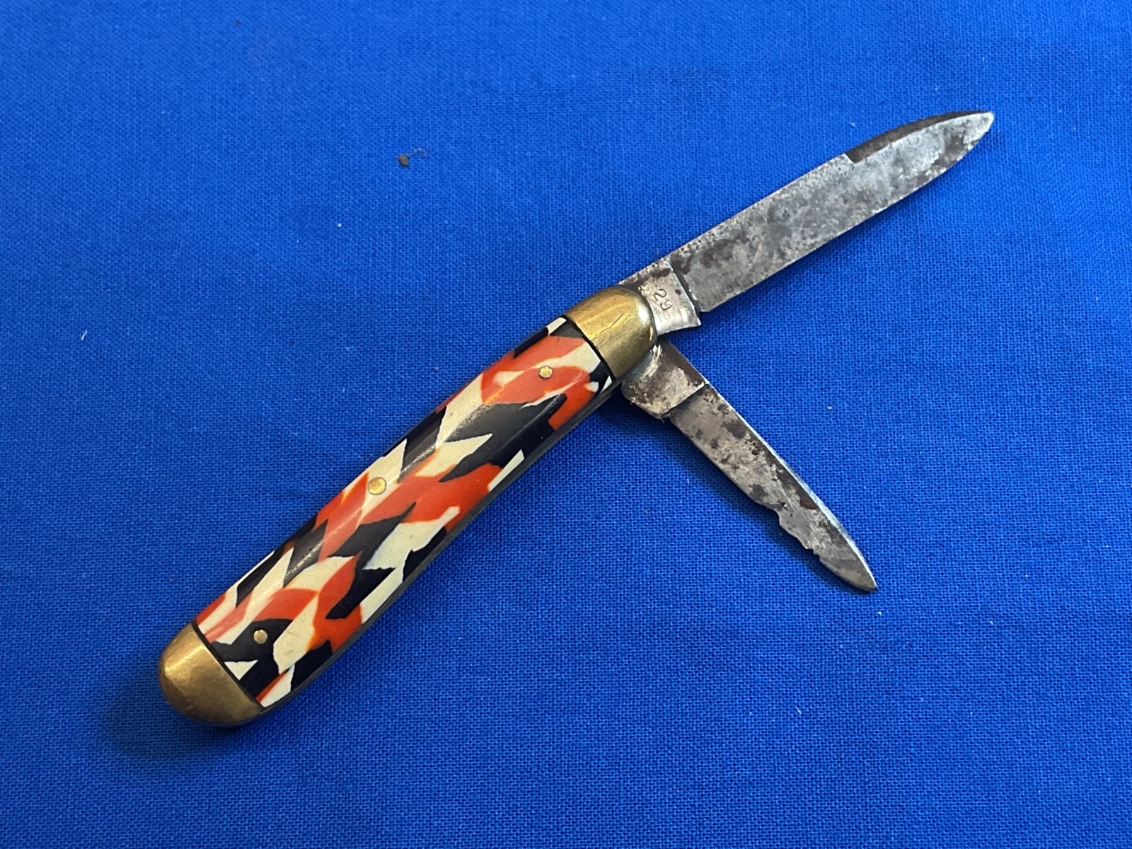 Vintage Challenge Cutlery Folding Pocket Knife 29