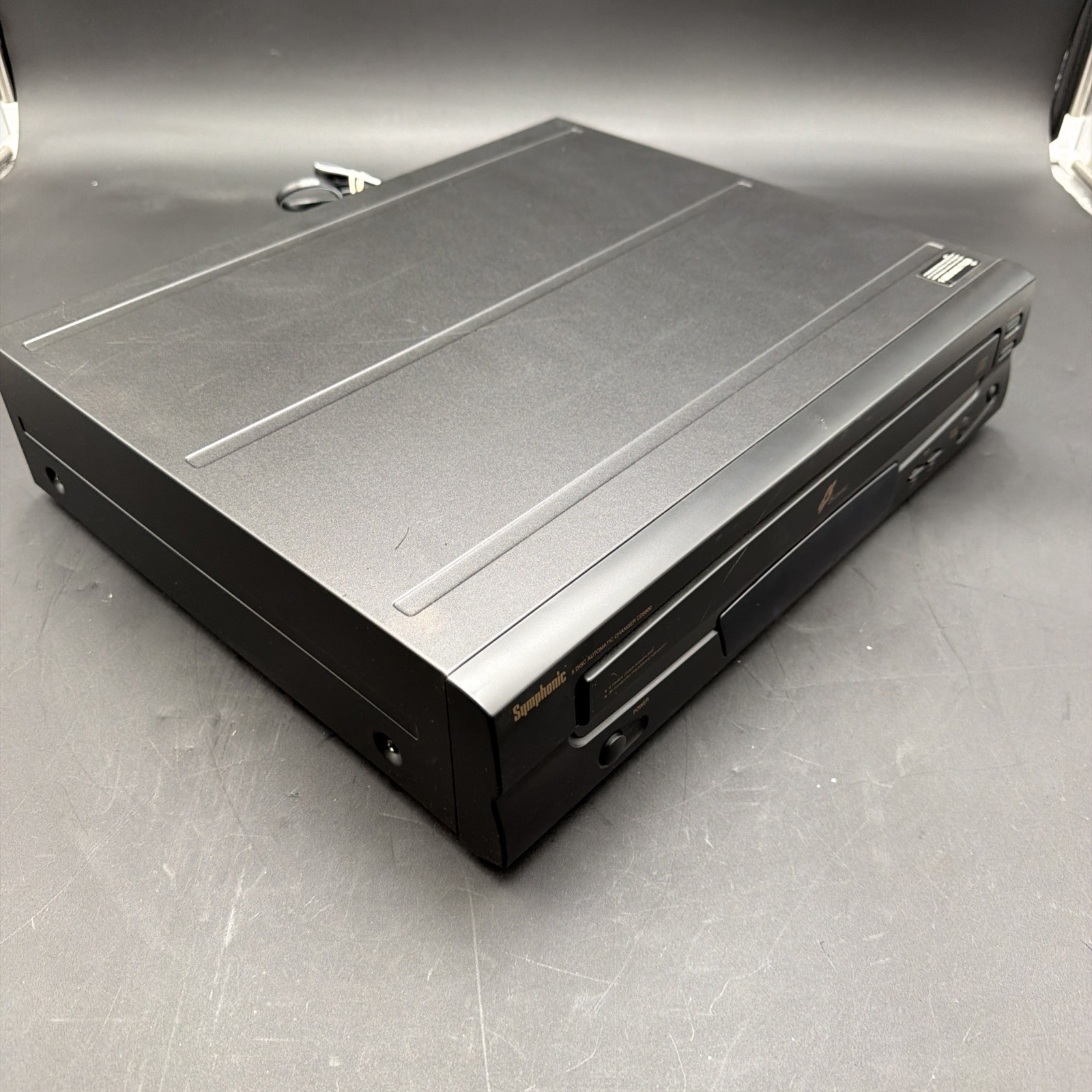 Symphonic CD5800 5 Compact Disc Automatic Changer - Tested