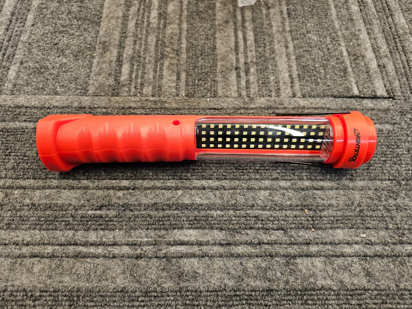 NIGHTSTICK NSR-2492 Multi-Purpose Rechargeable Dual-Light Work Light
