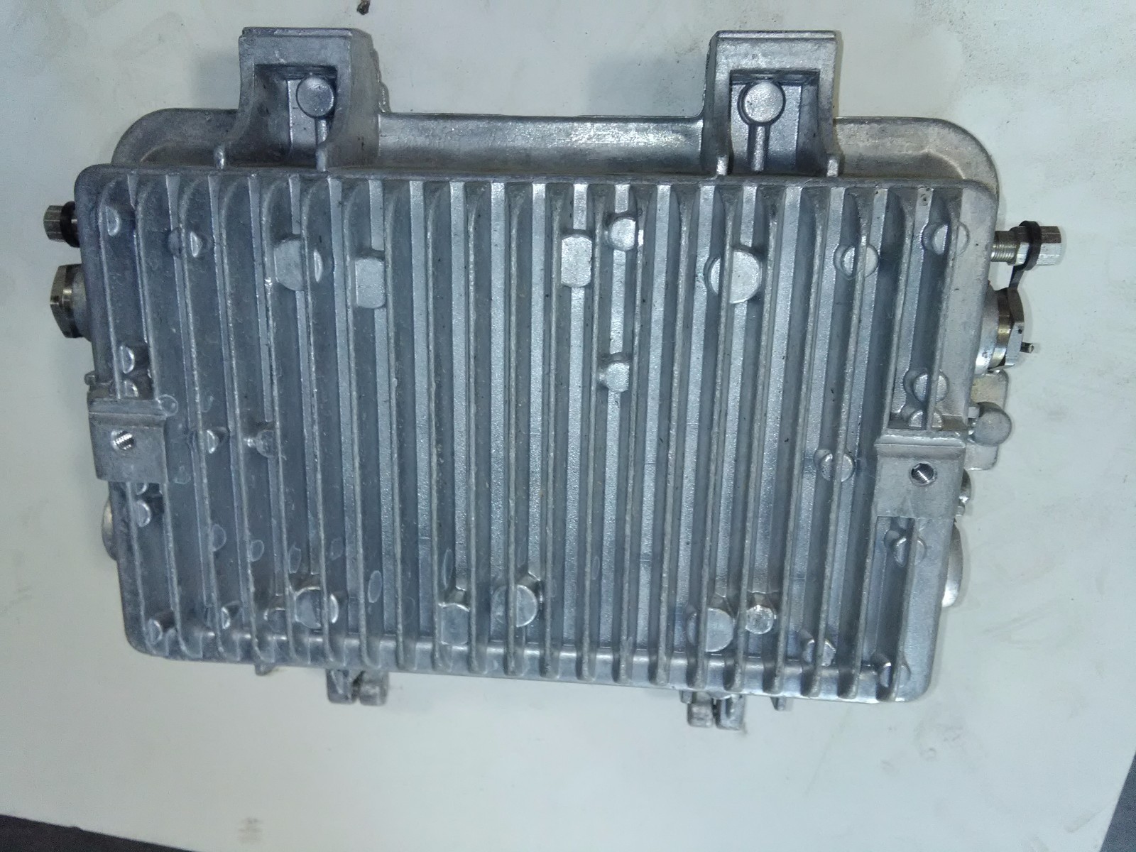 C-COR Line extender E549-A42B1 W/Housing